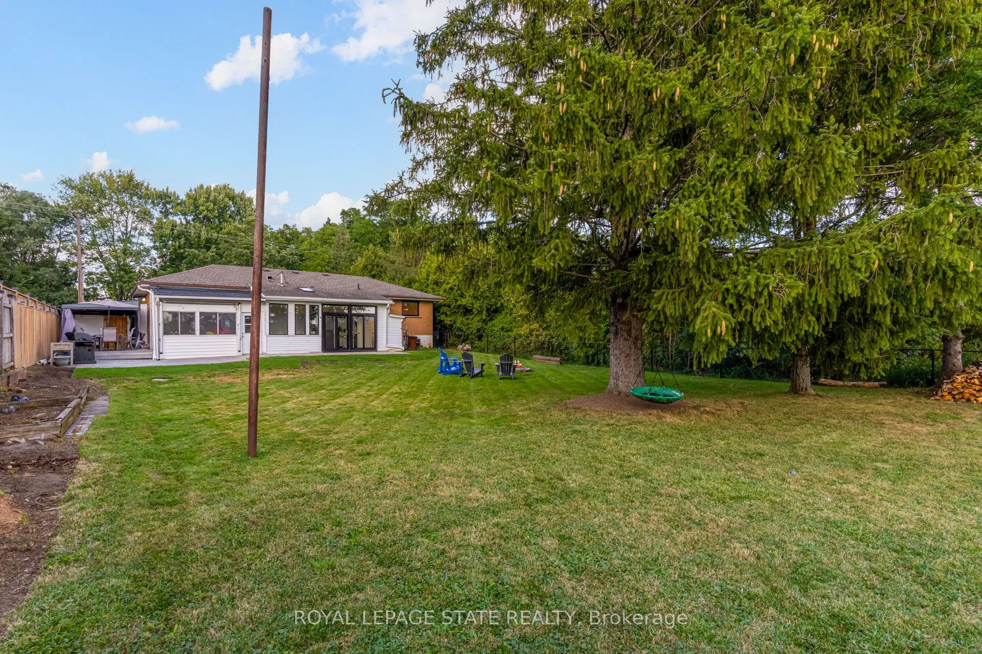 6461 Dickenson Road E