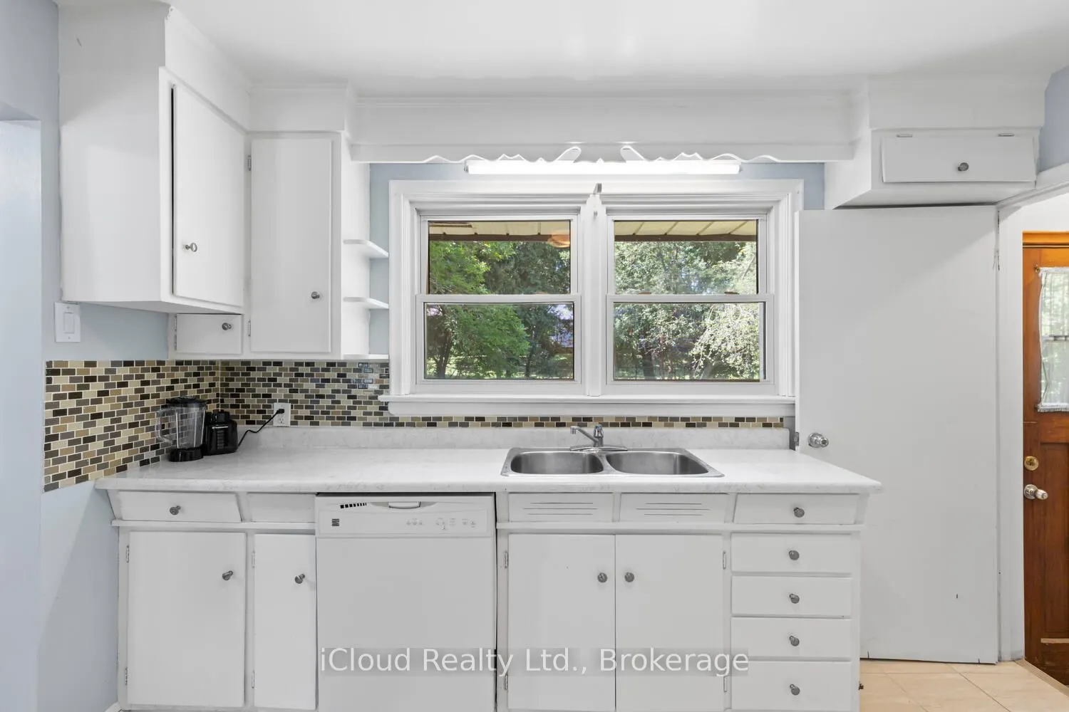 291 NEVILLE Drive