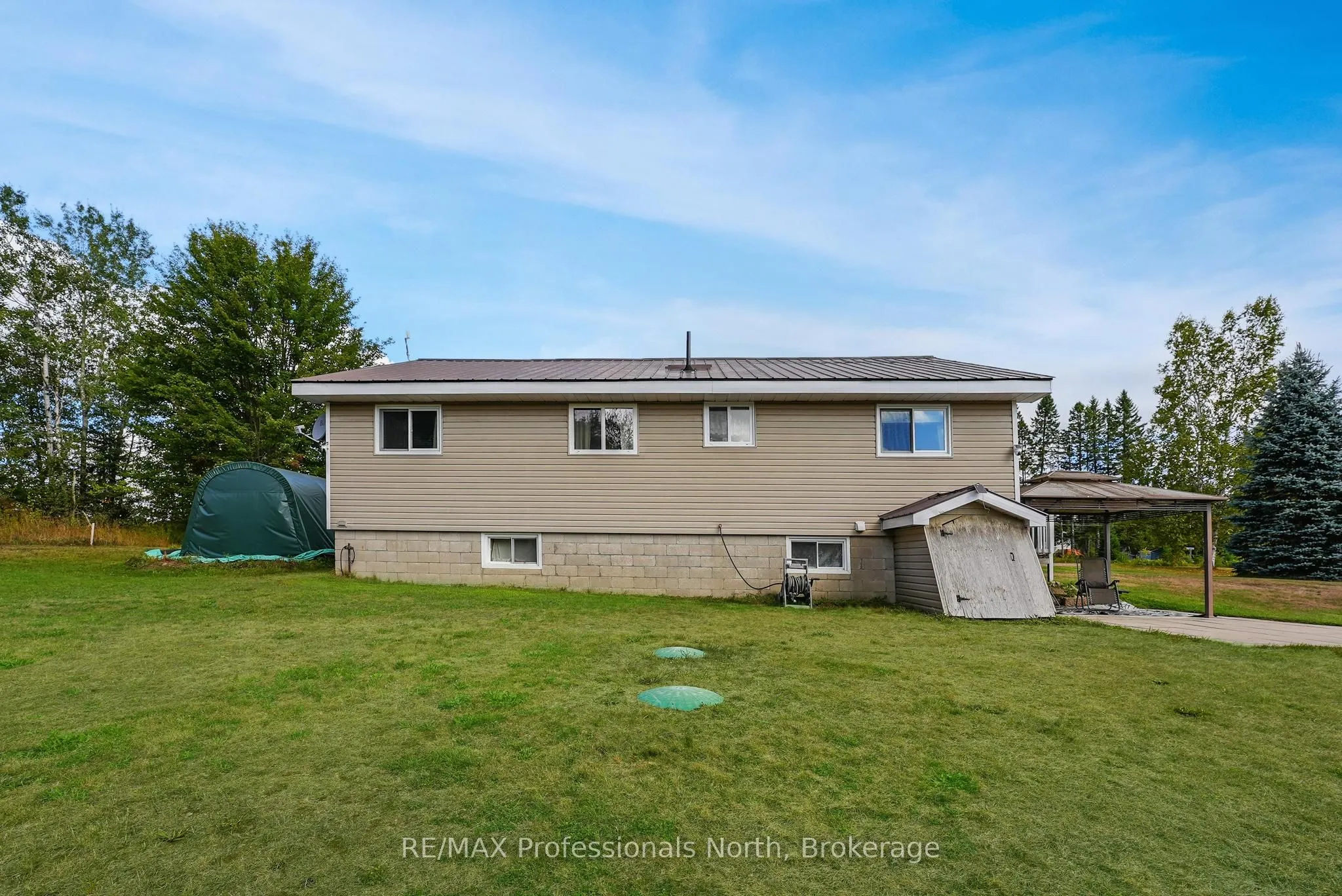 4072 Gelert Road