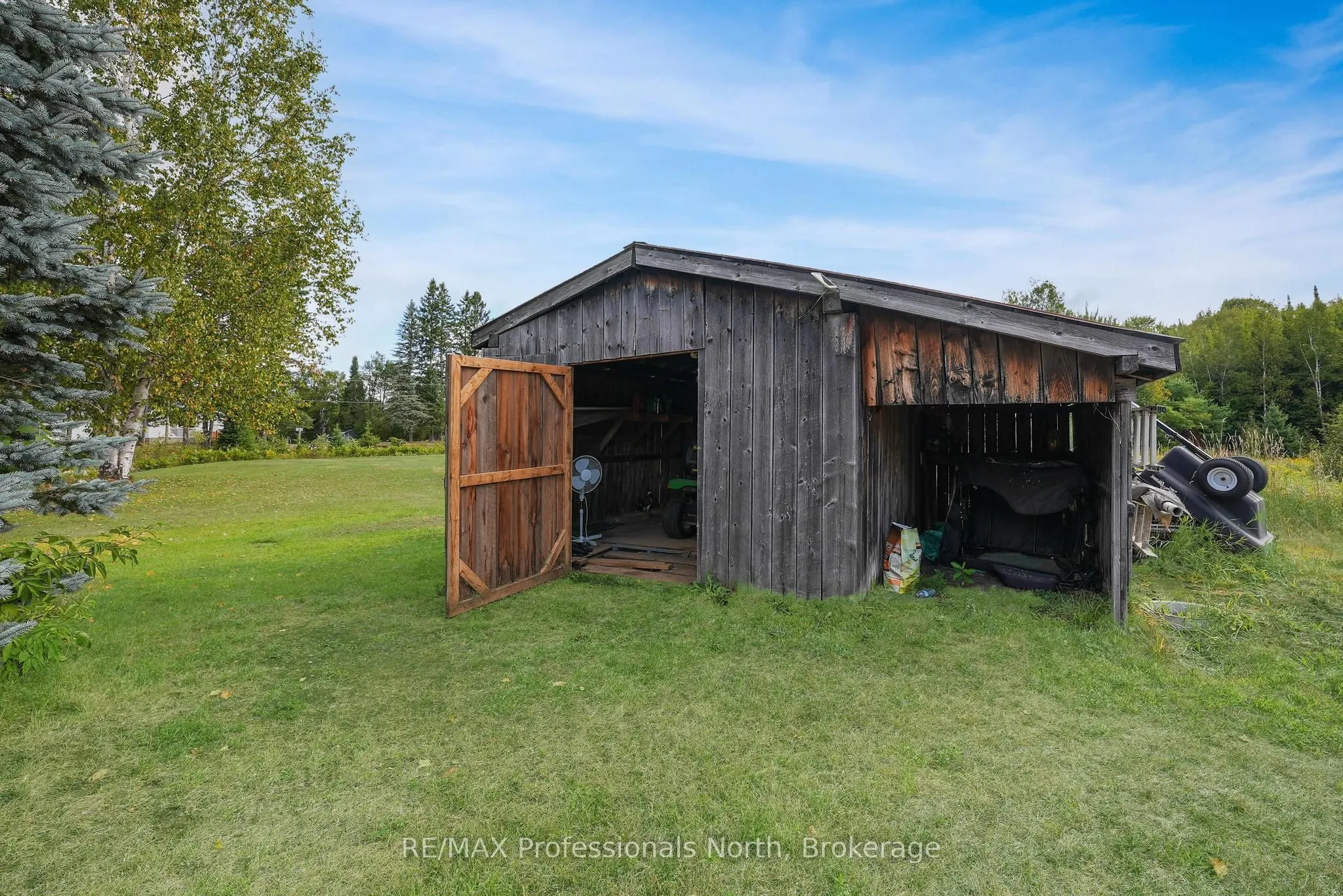 4072 Gelert Road