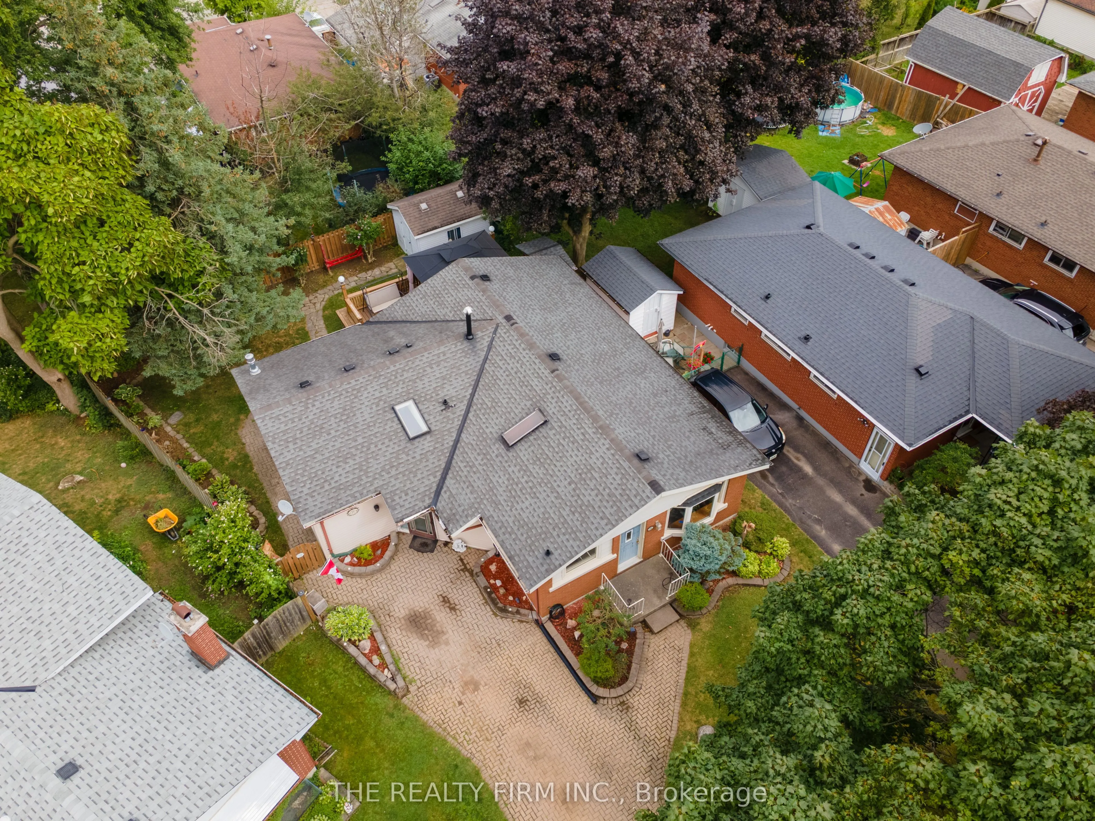 23 Toulon Crescent