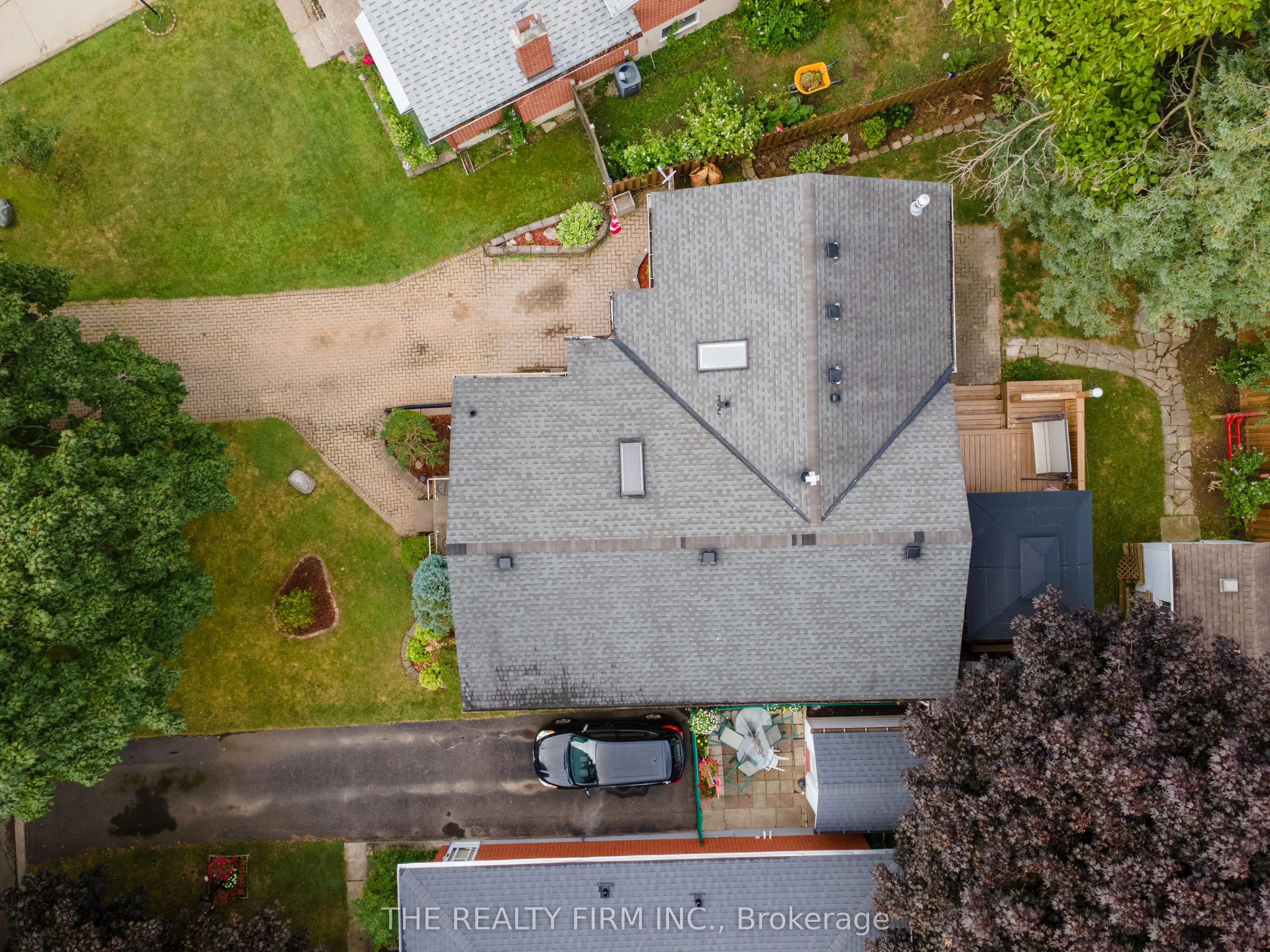 23 Toulon Crescent