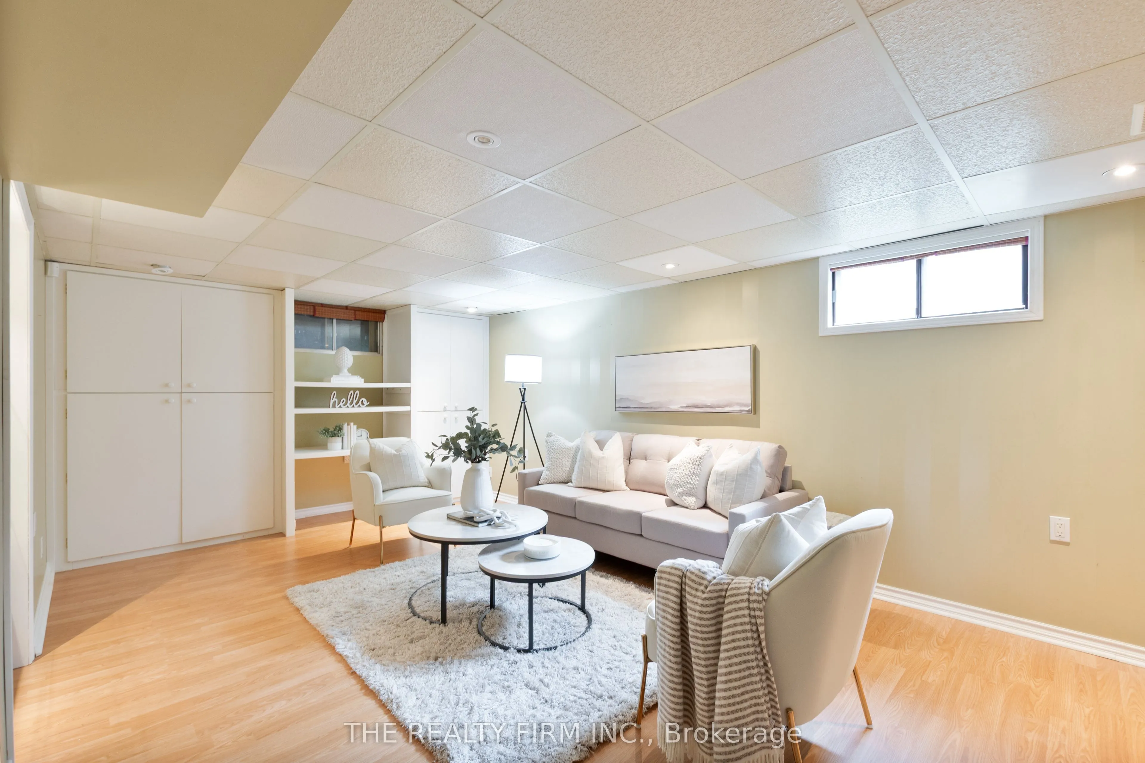 23 Toulon Crescent