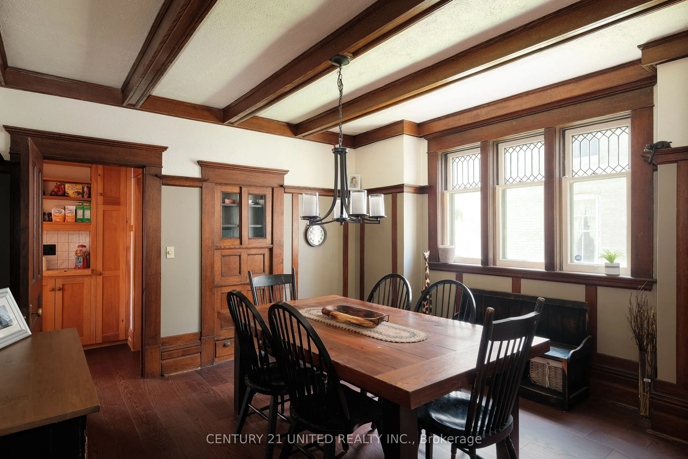 7 Engleburn Place