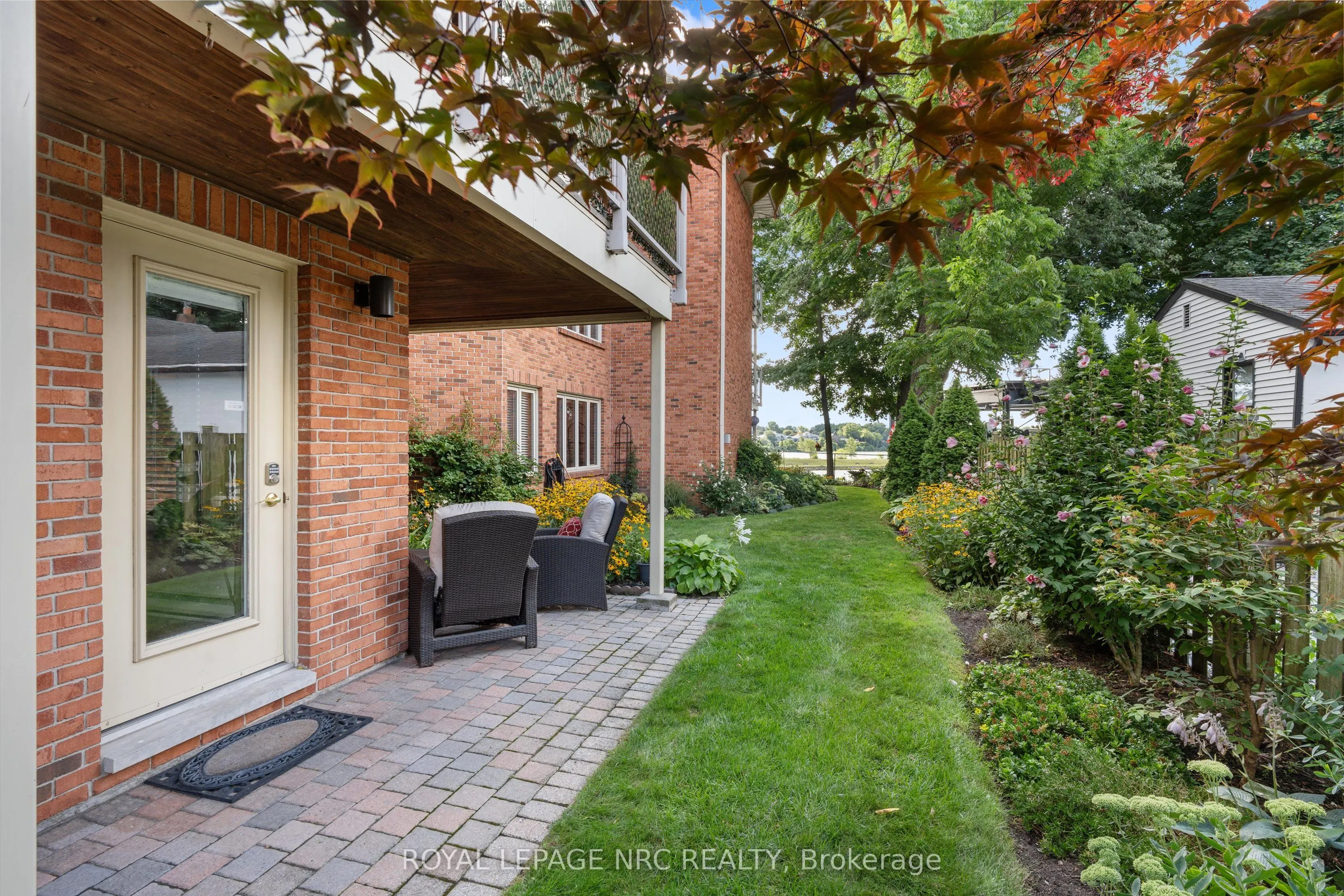 55 Main Street, #101