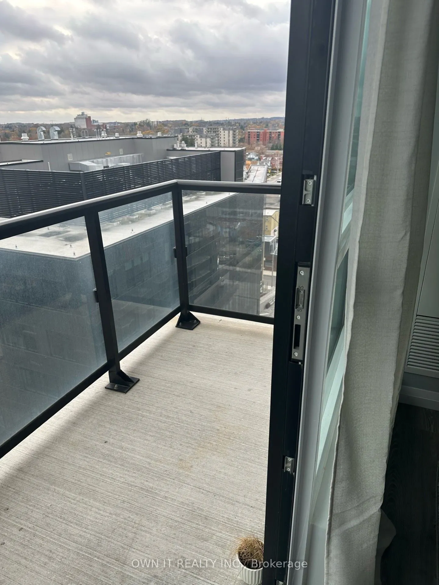 104 Garment Street, #1003