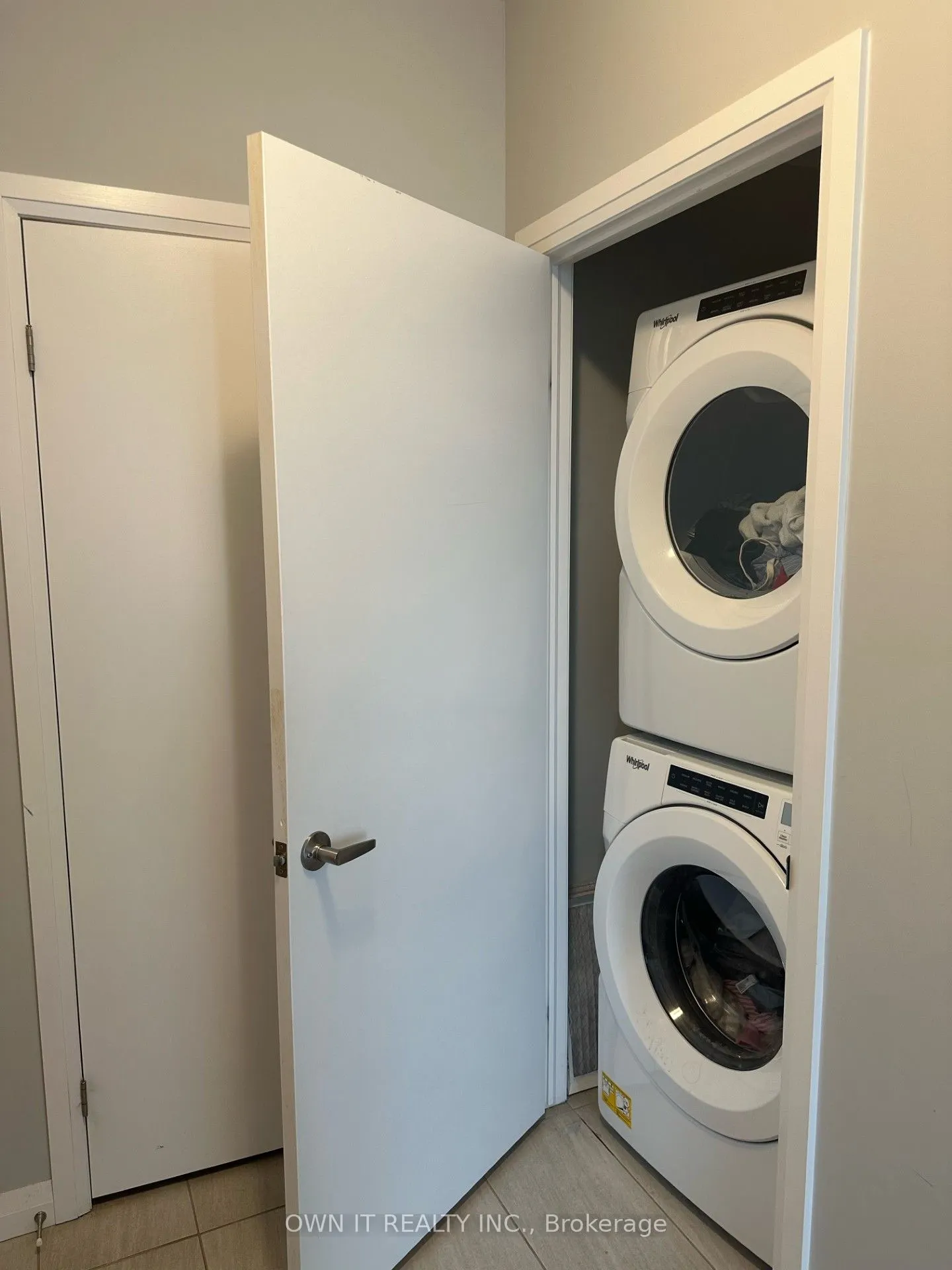 104 Garment Street, #1003