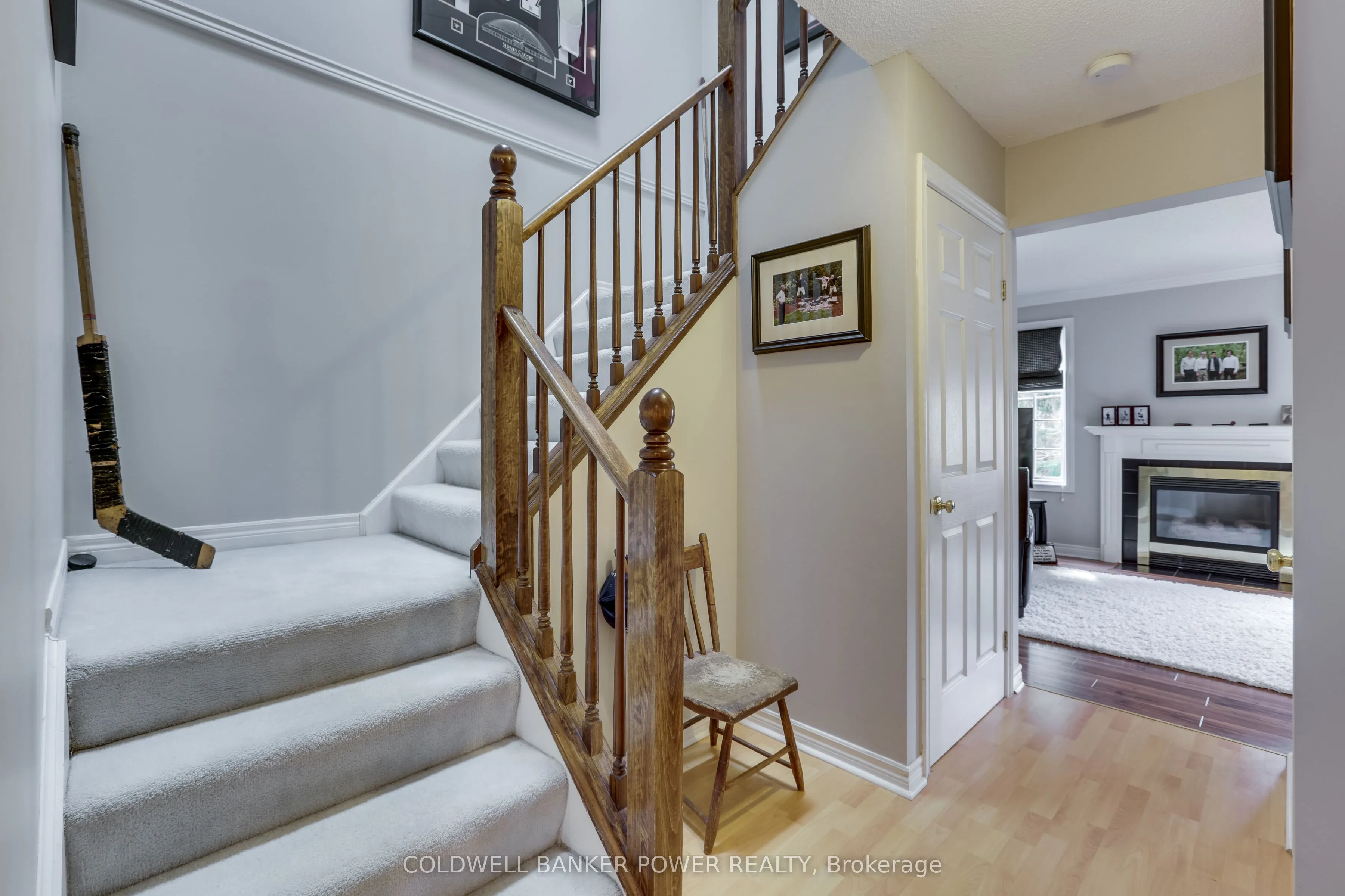 340 AMBLESIDE Drive, #11