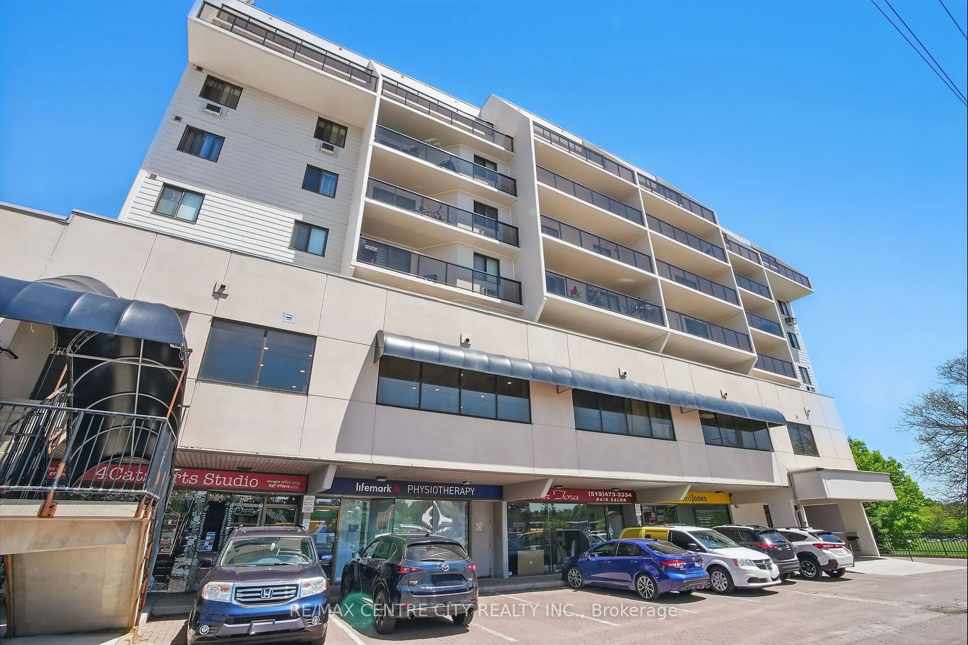 1255 COMMISSIONERS Road W, #703