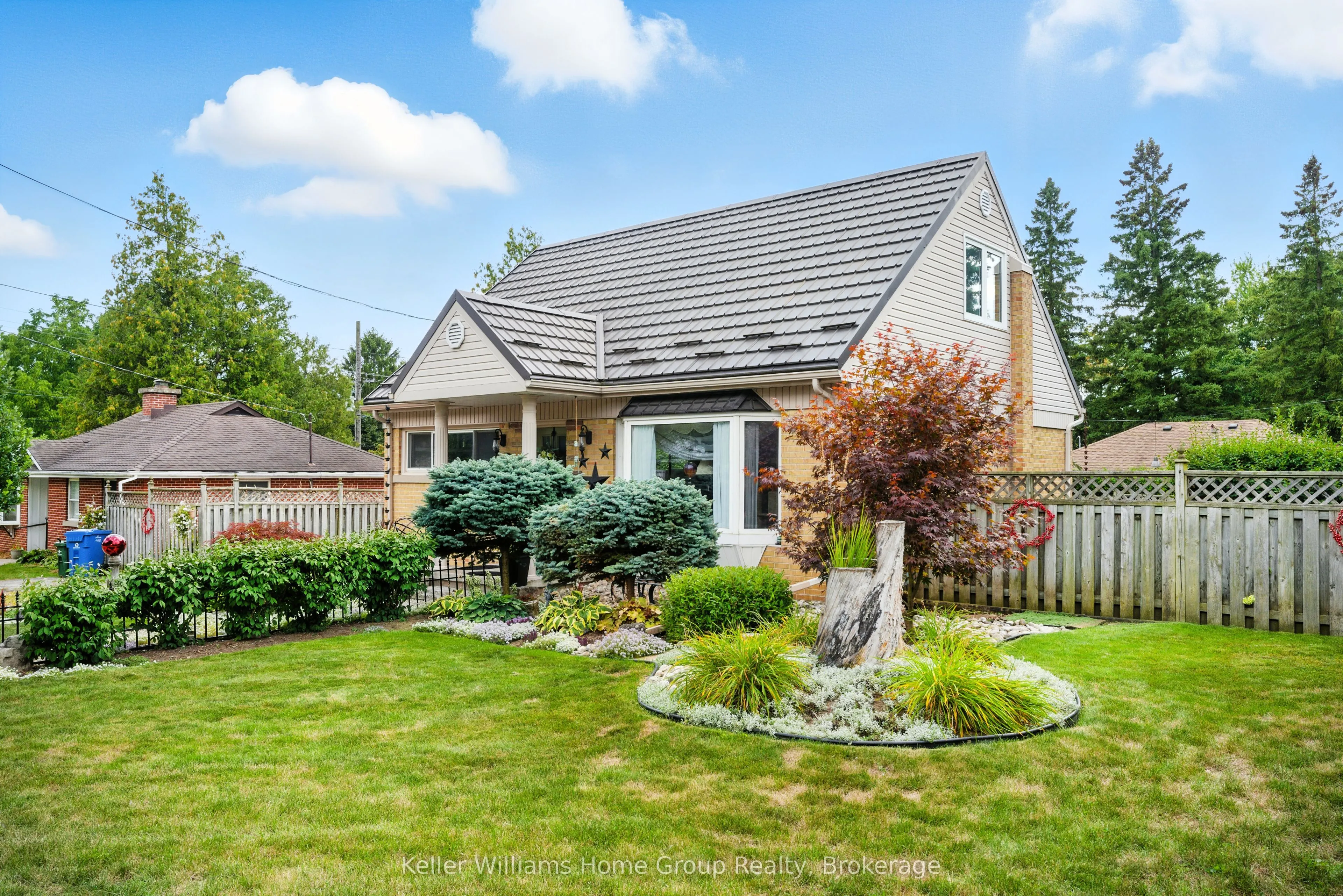 4 Western Avenue