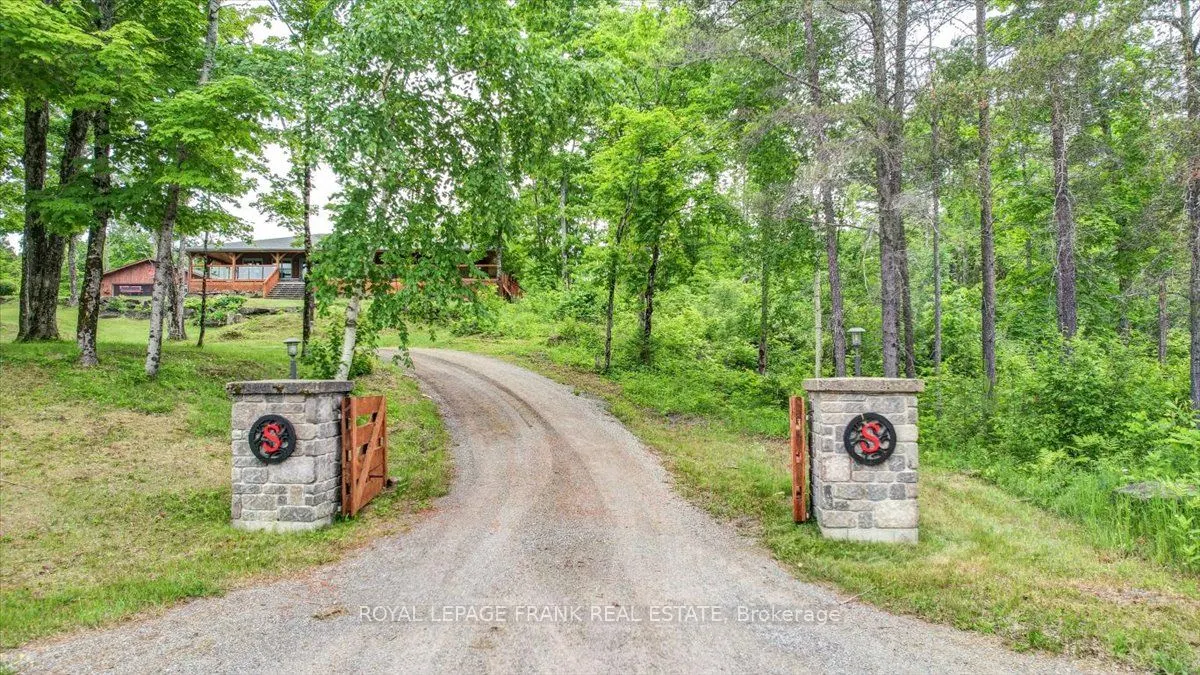 944 Steenburg Lake Road N