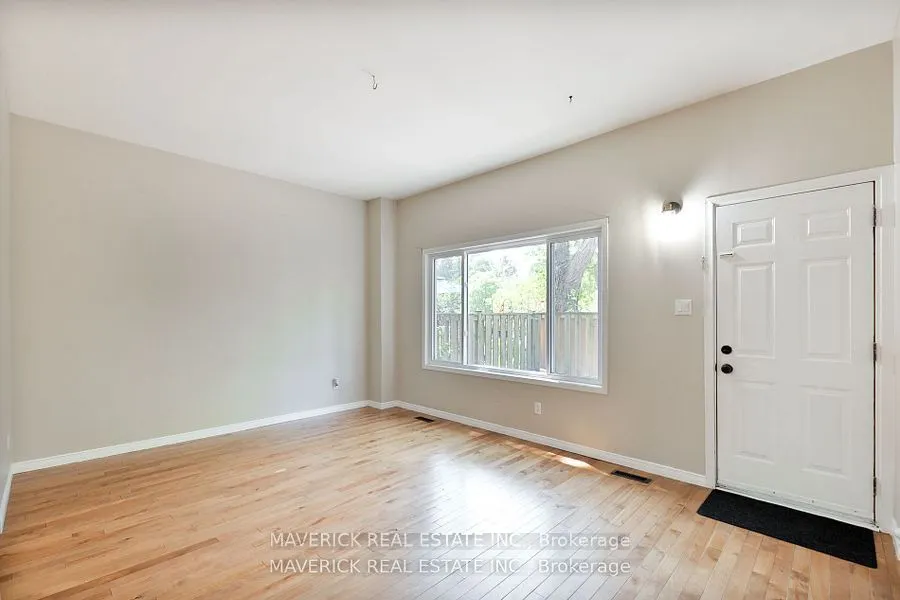 667 Griffith Street, #50