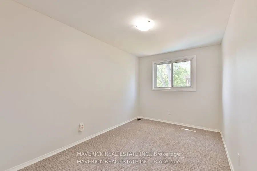667 Griffith Street, #50