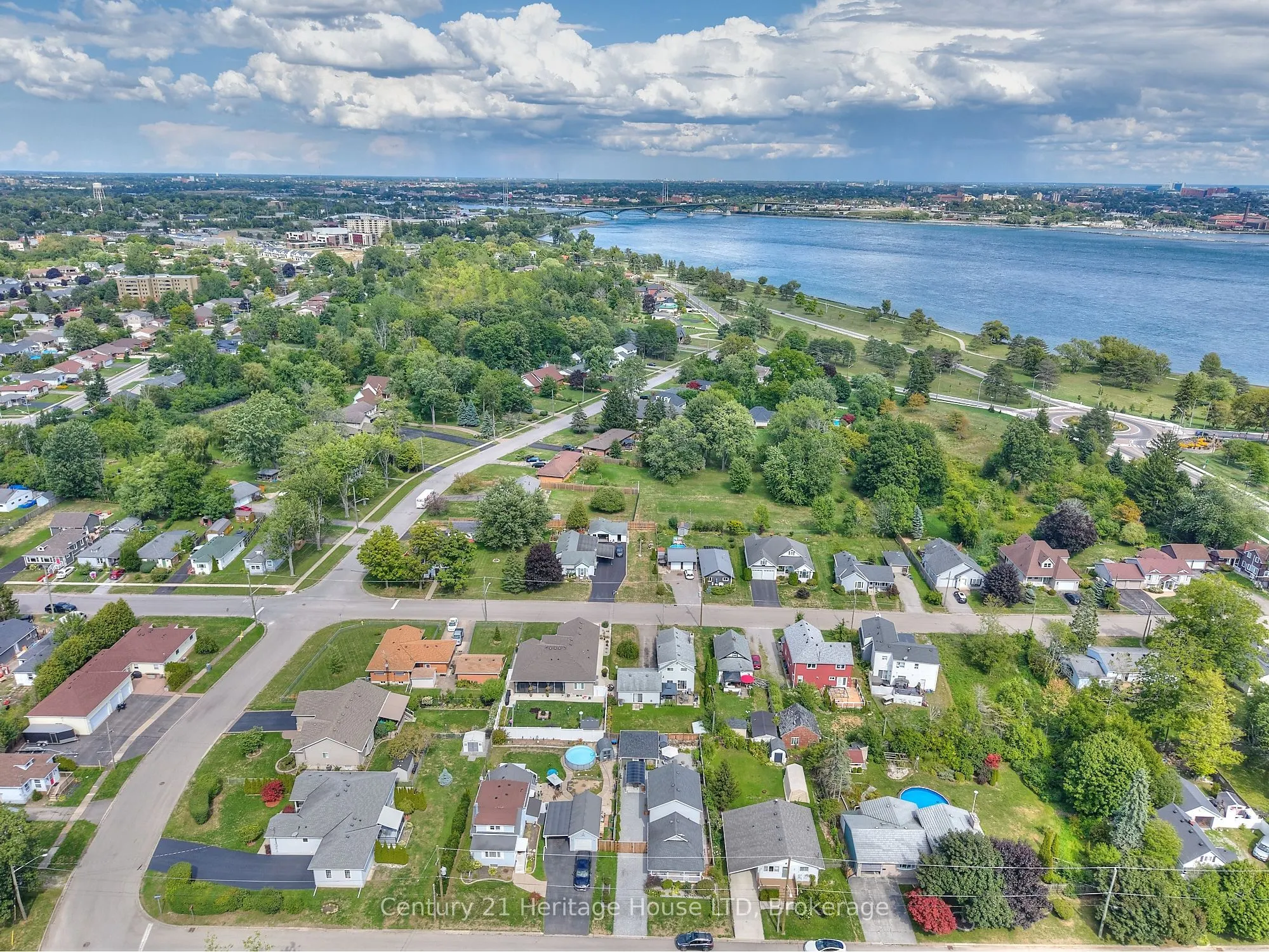 15 Malkin Avenue
