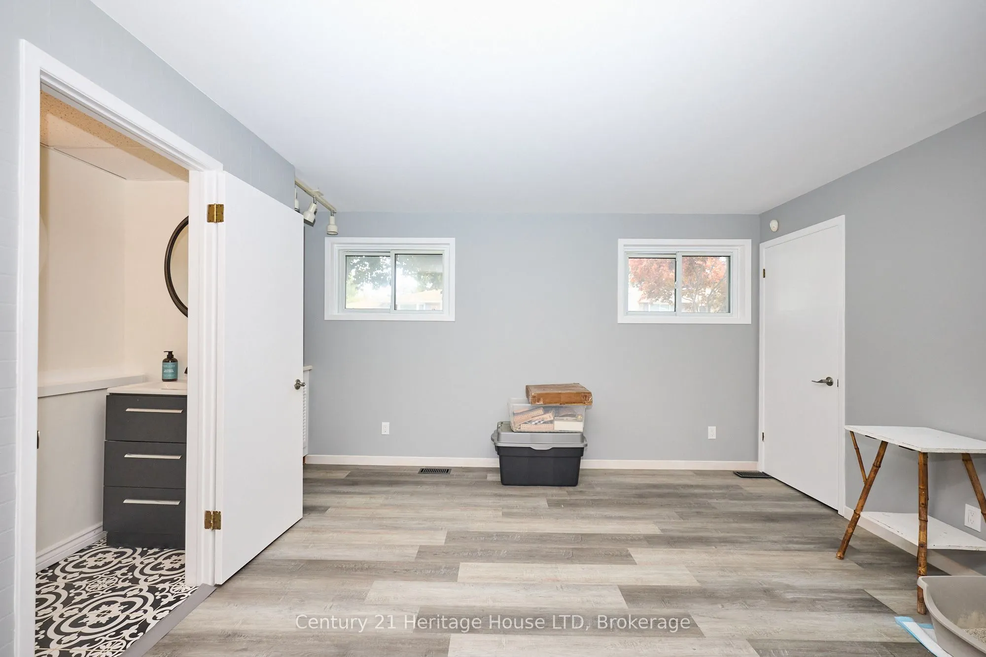 15 Malkin Avenue