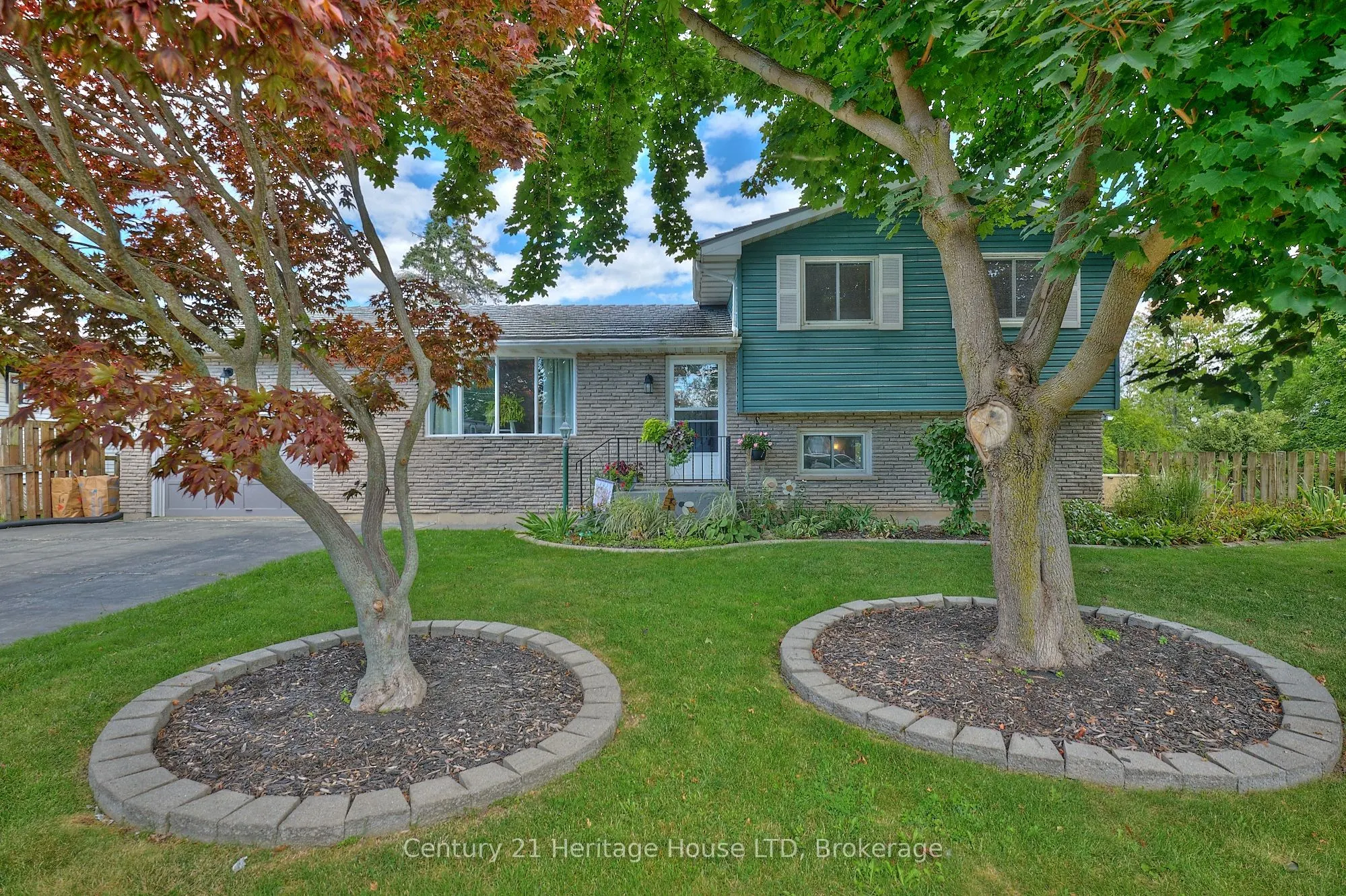 15 Malkin Avenue