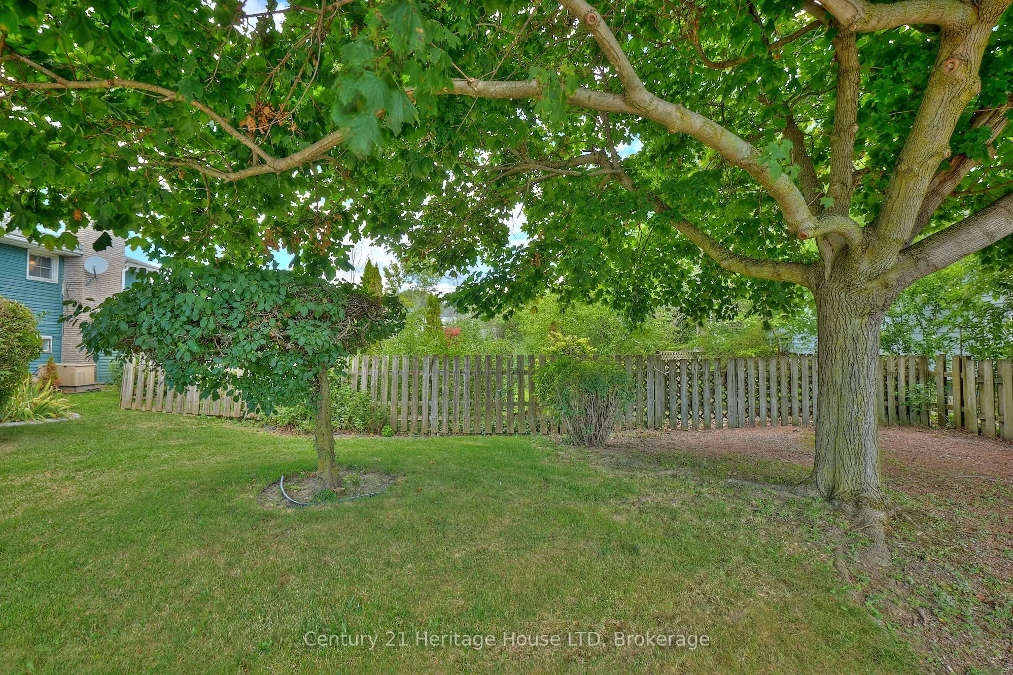 15 Malkin Avenue