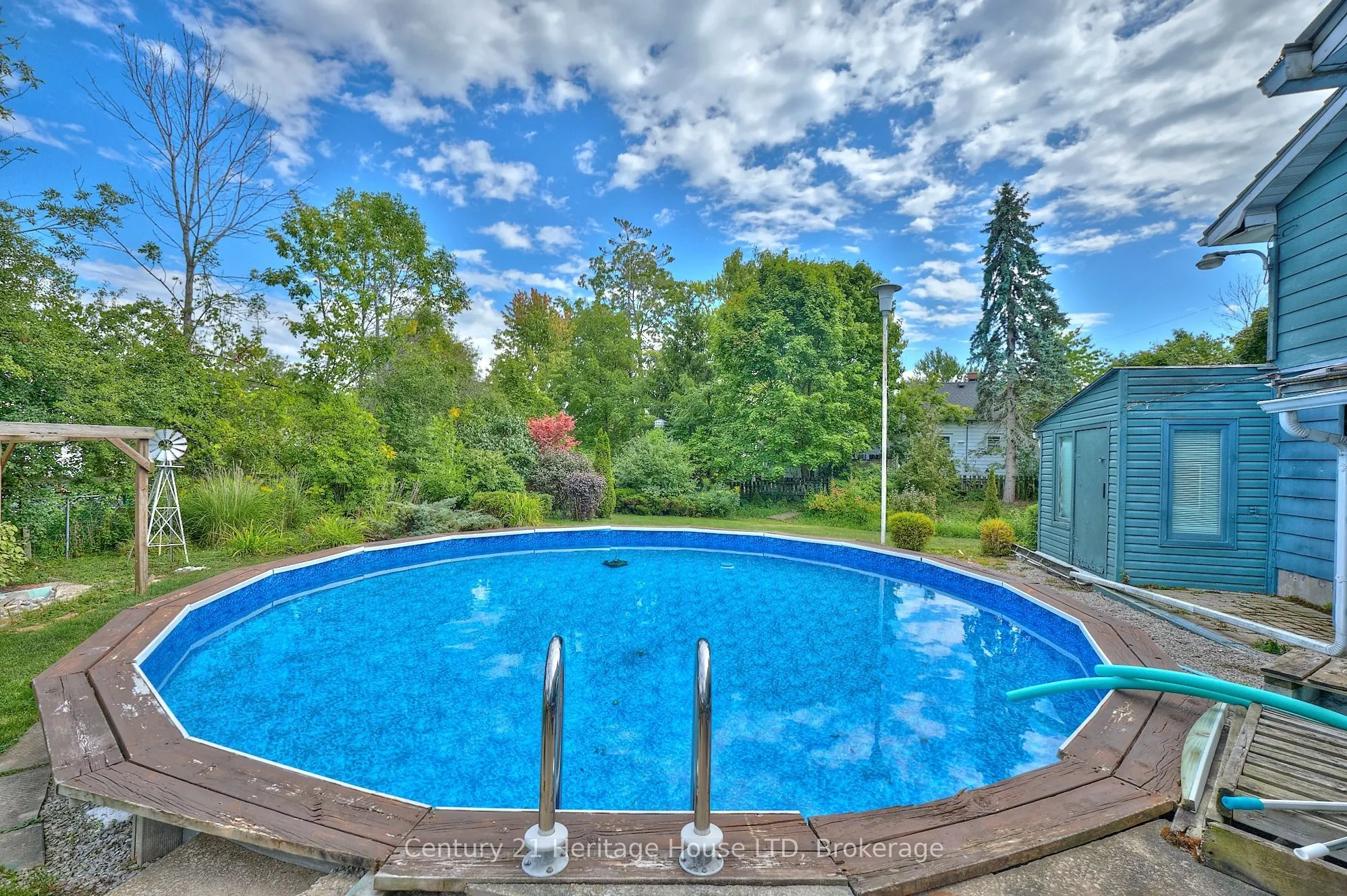 15 Malkin Avenue
