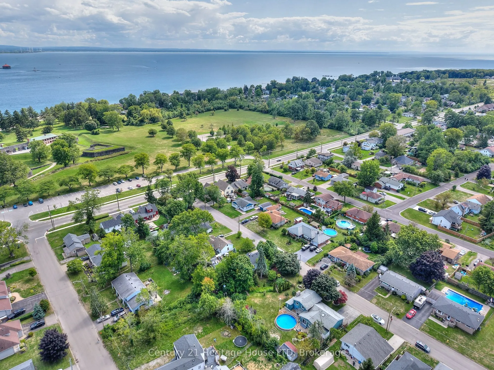 15 Malkin Avenue