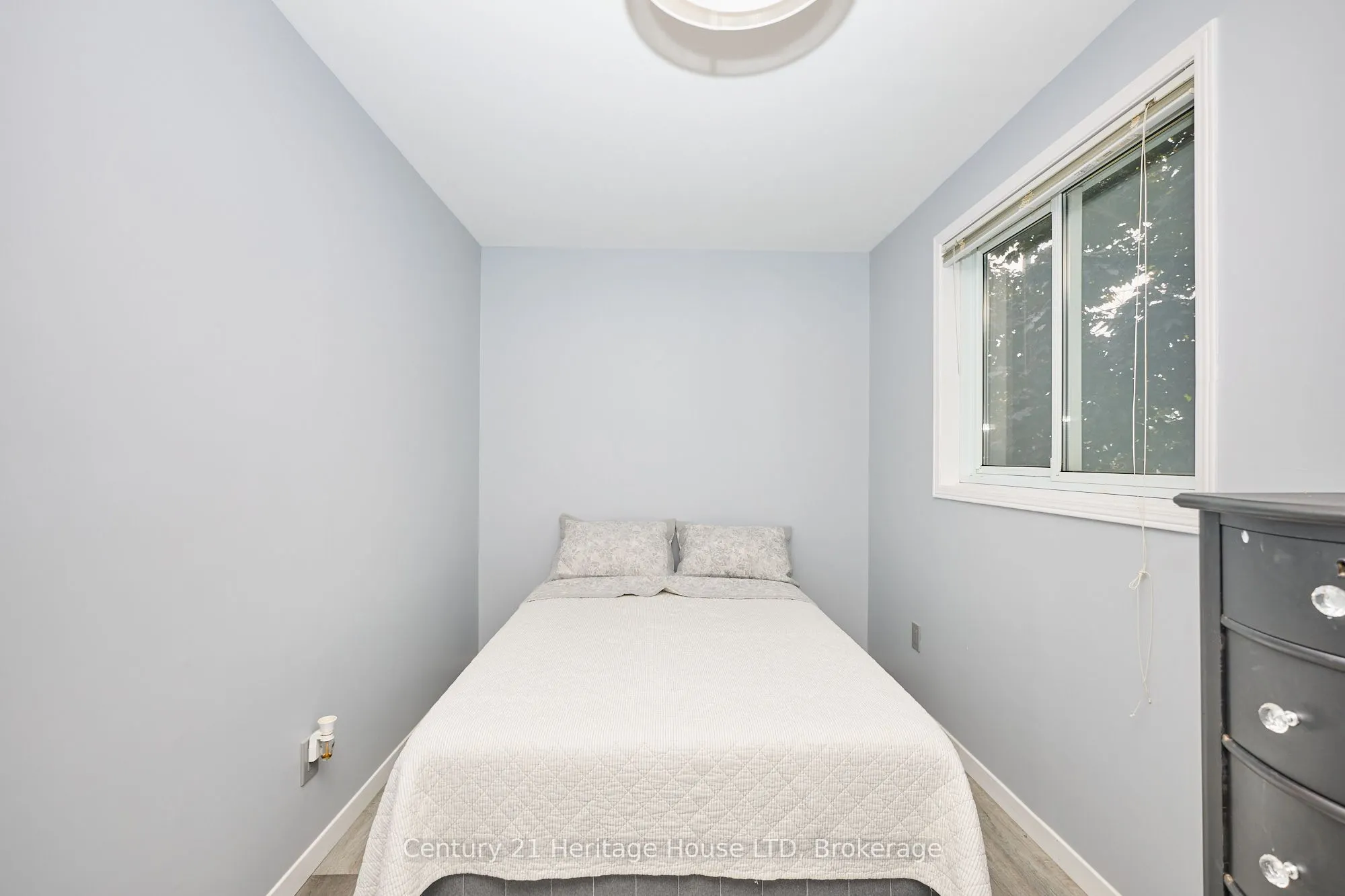 15 Malkin Avenue