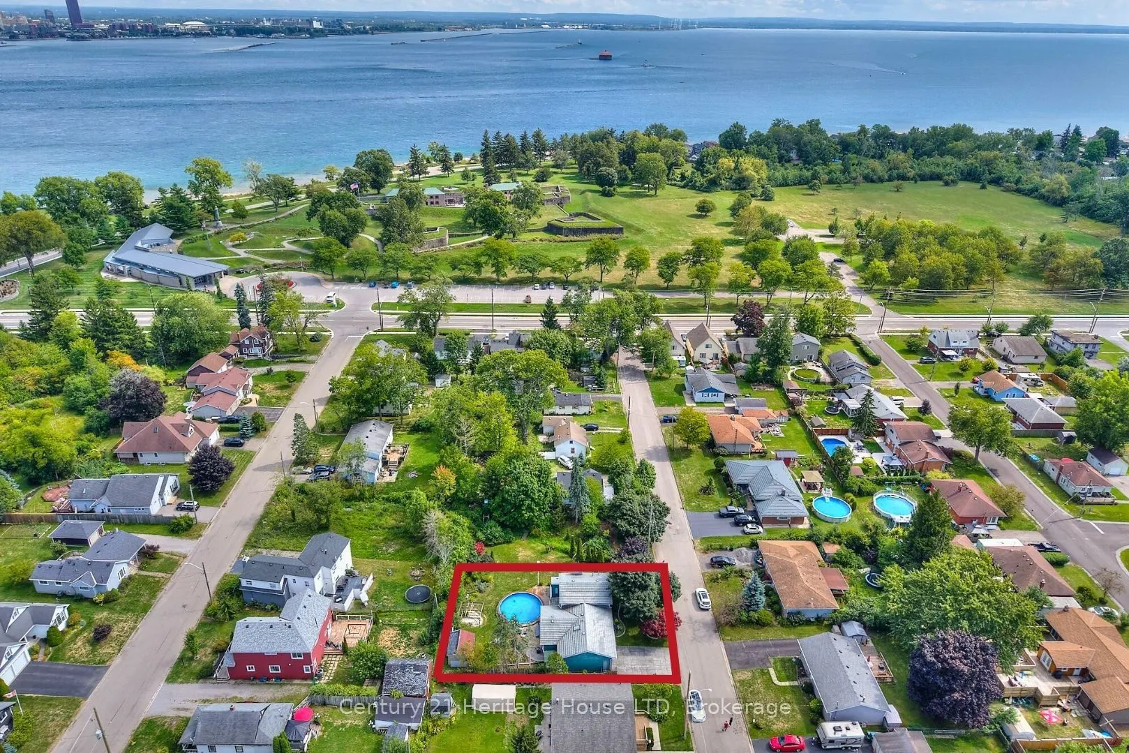 15 Malkin Avenue