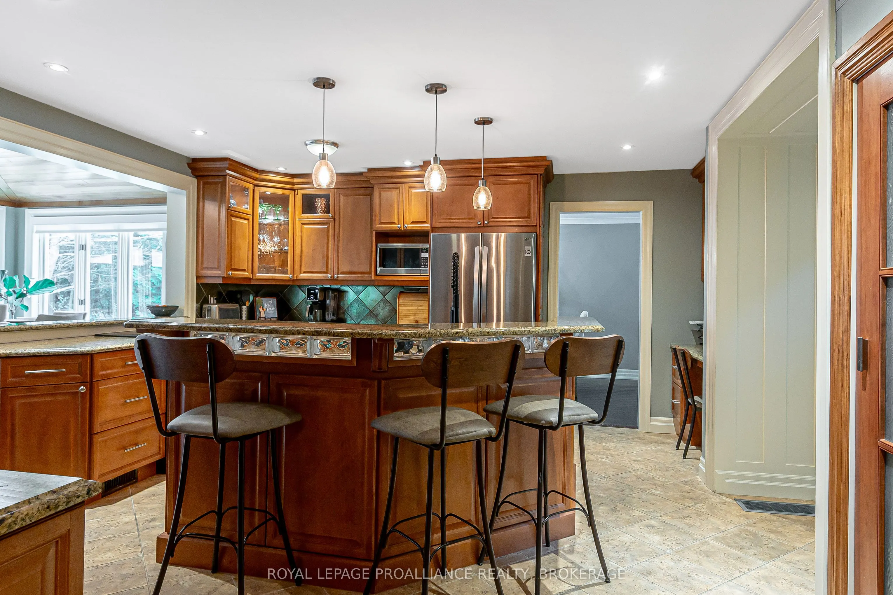 1800 Radage Road