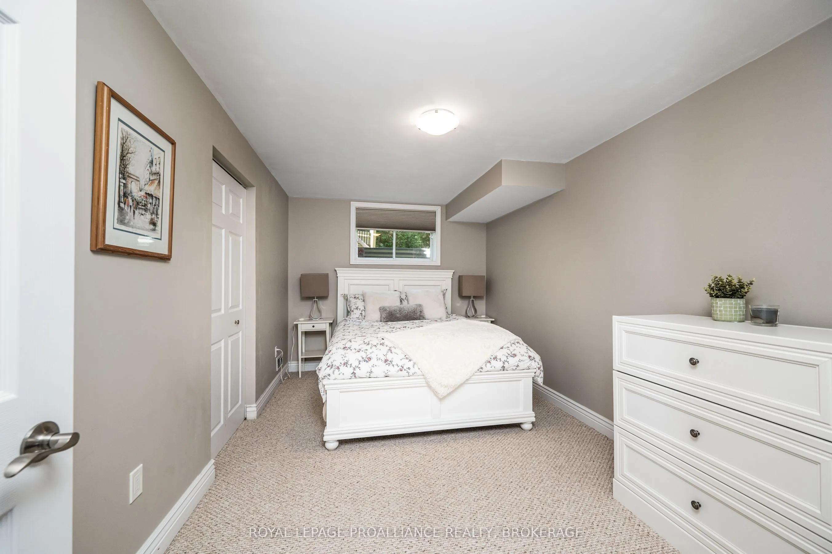 1800 Radage Road