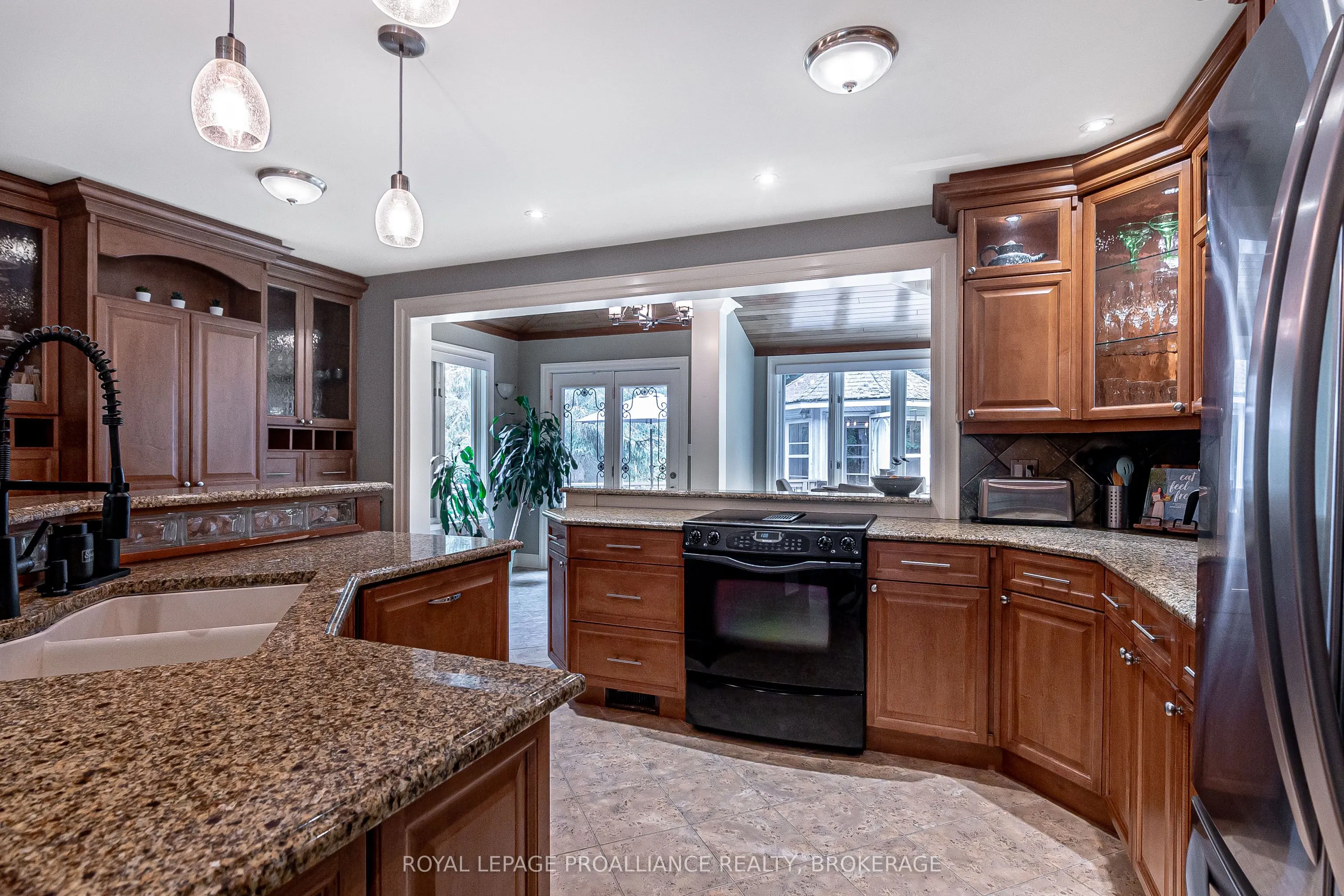 1800 Radage Road