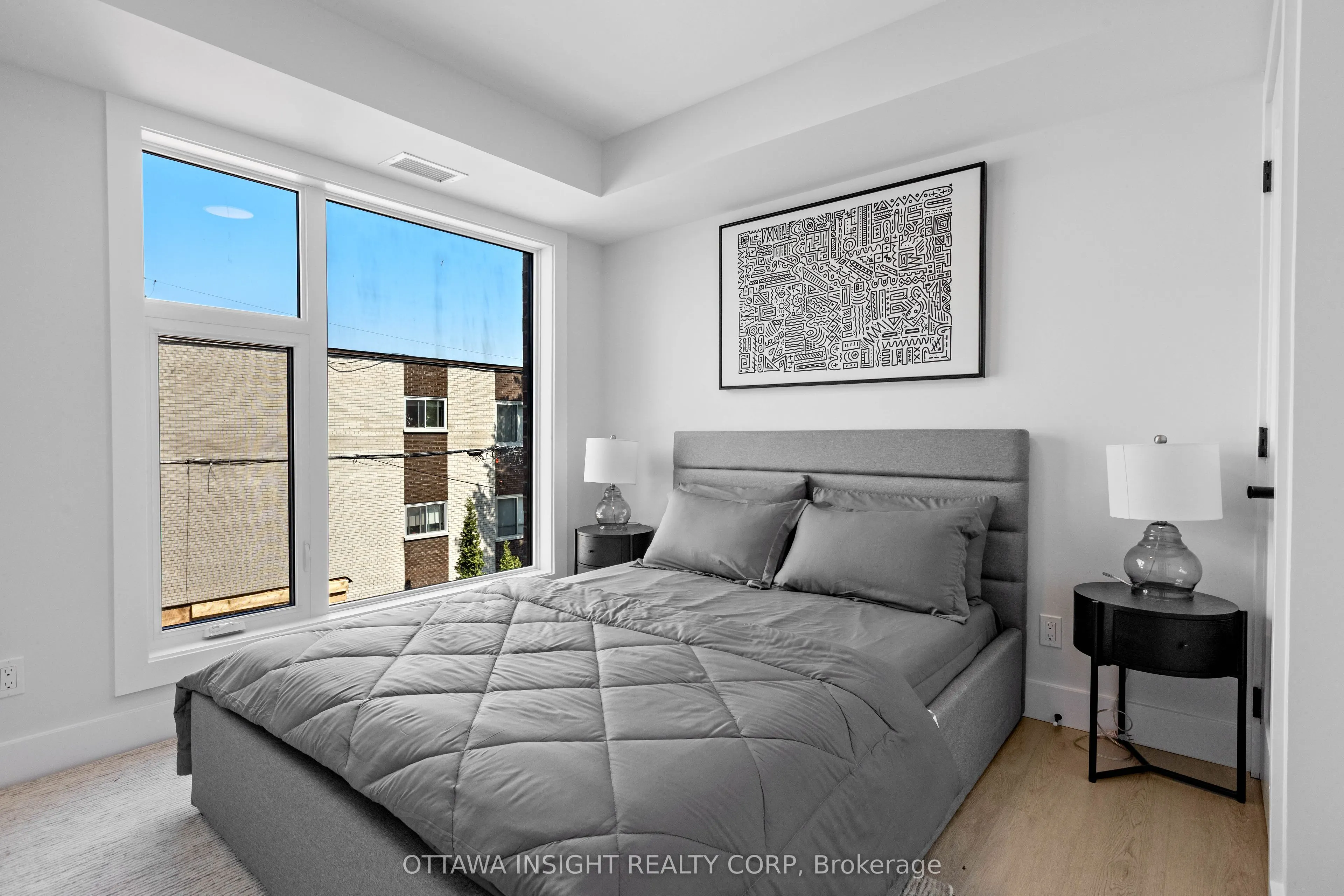 263 Currell Avenue, #4