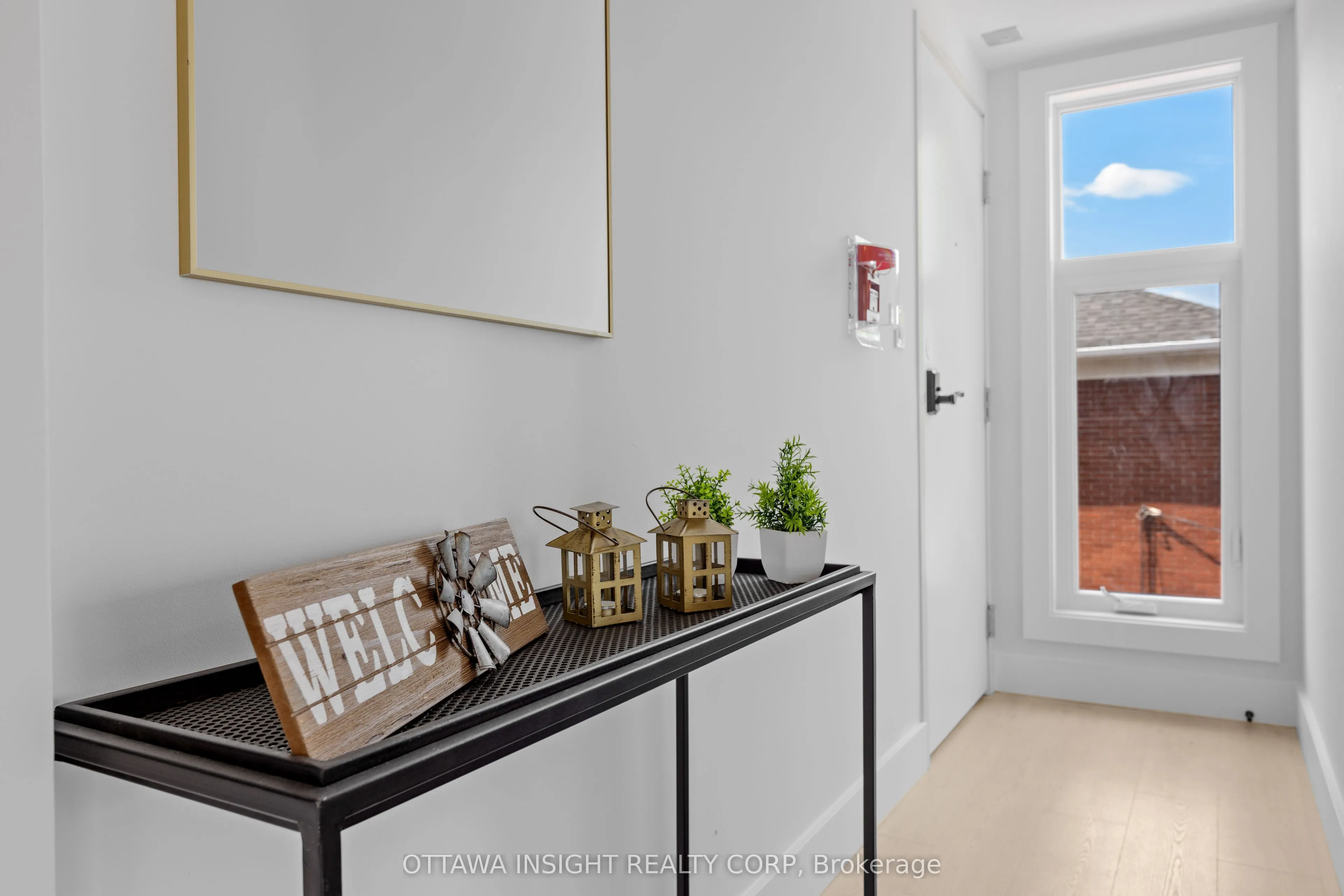 263 Currell Avenue, #4