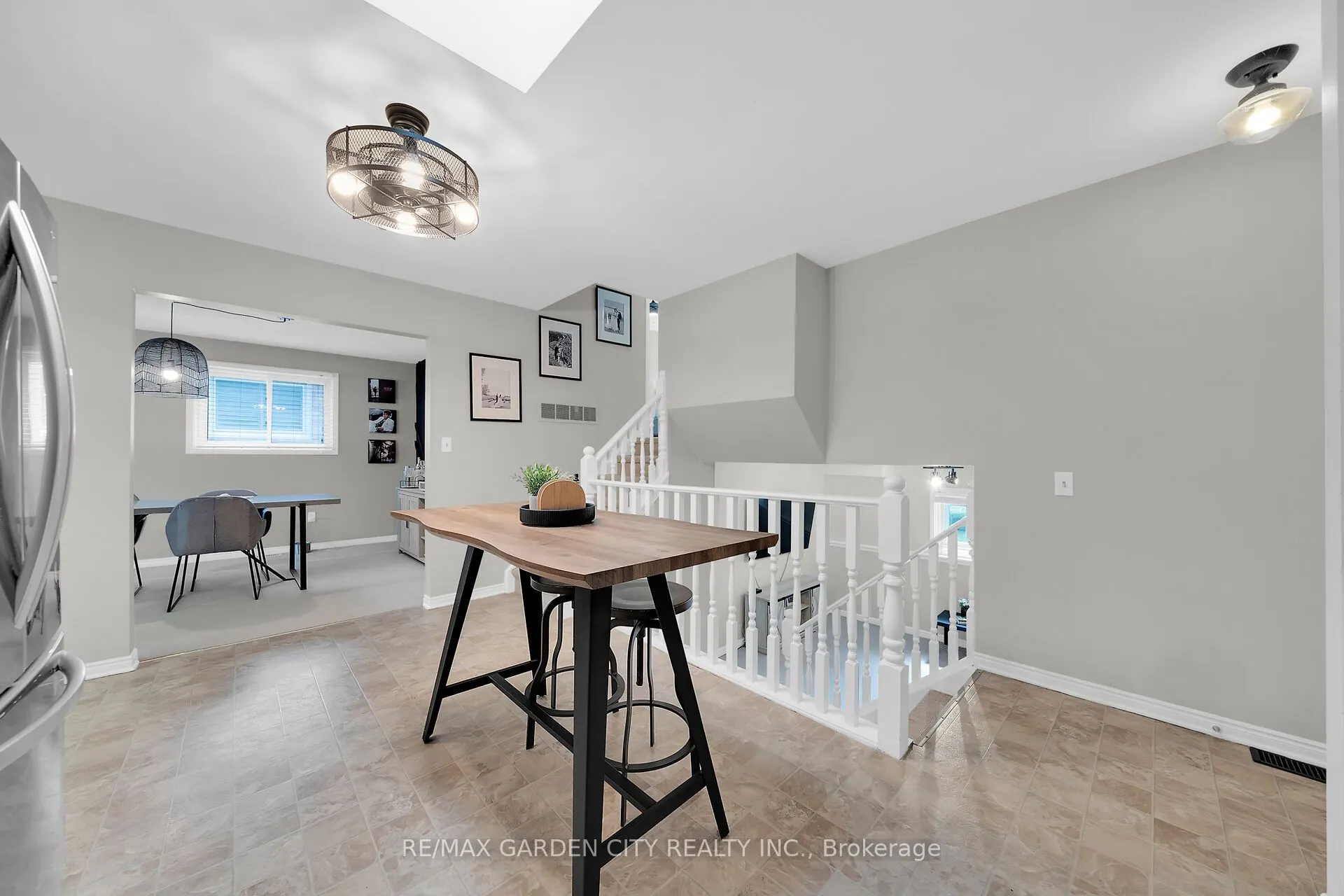 41 SANDRA Crescent