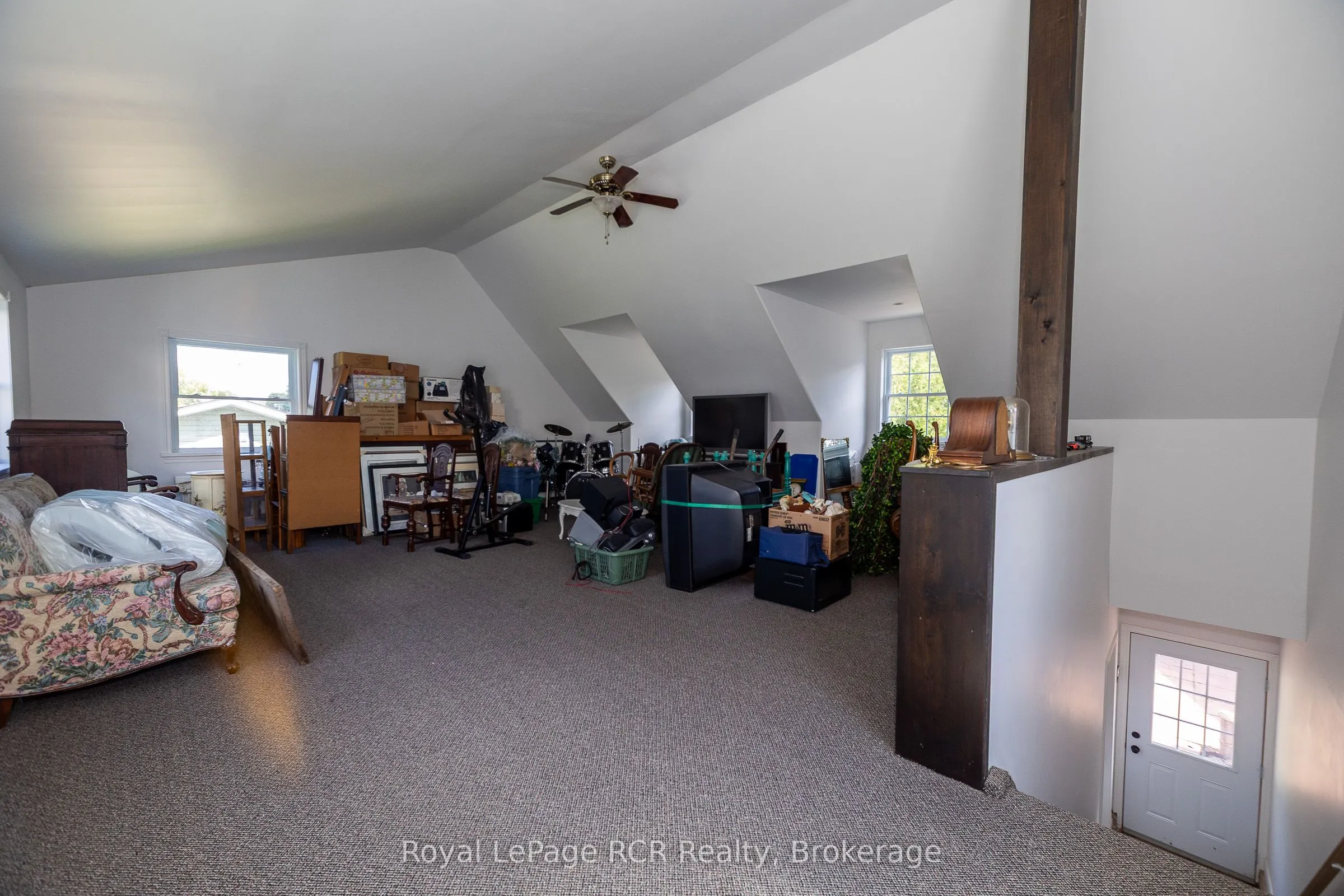 580283 Side Road 60
