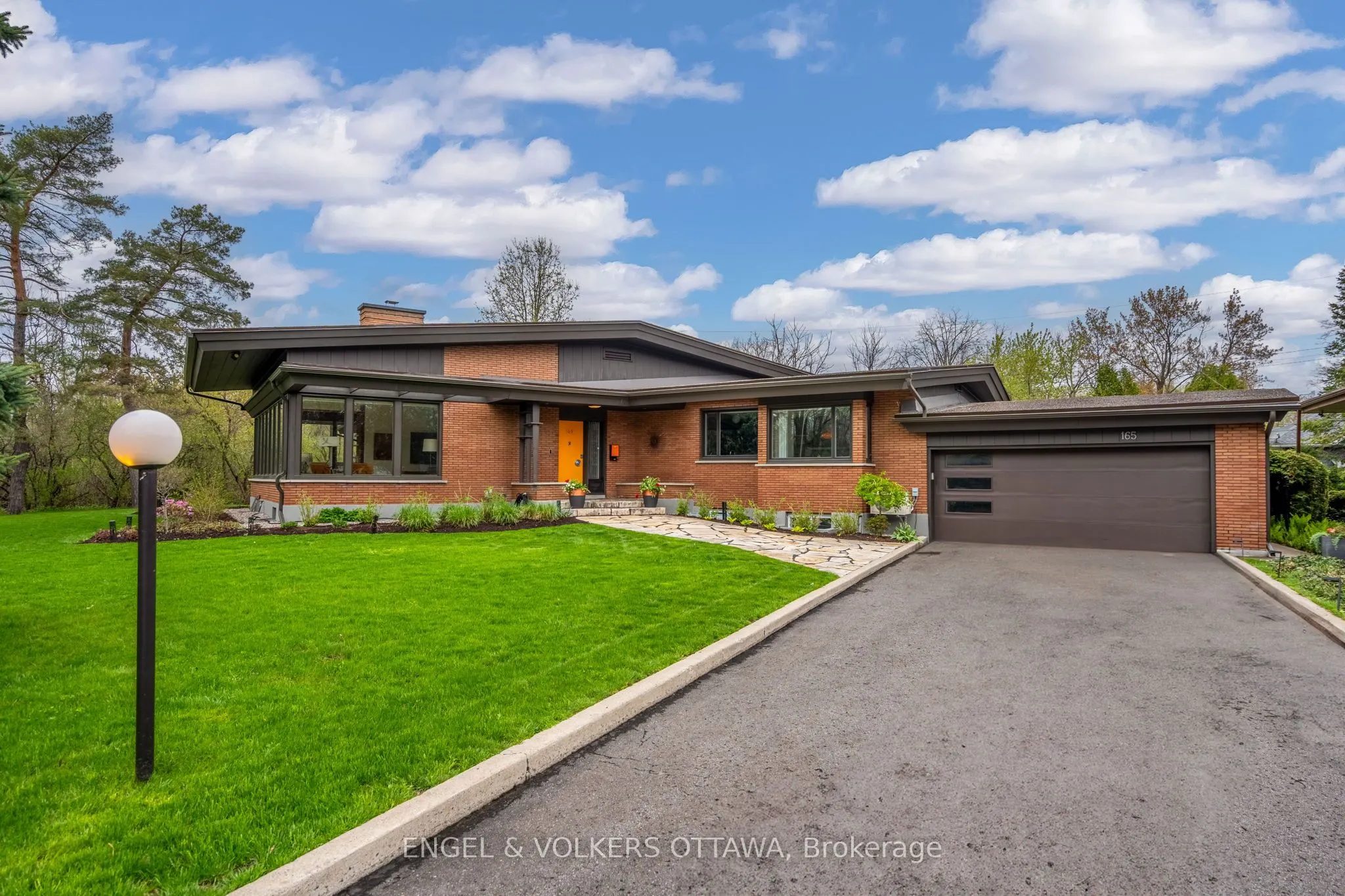 165 Island Park Drive
