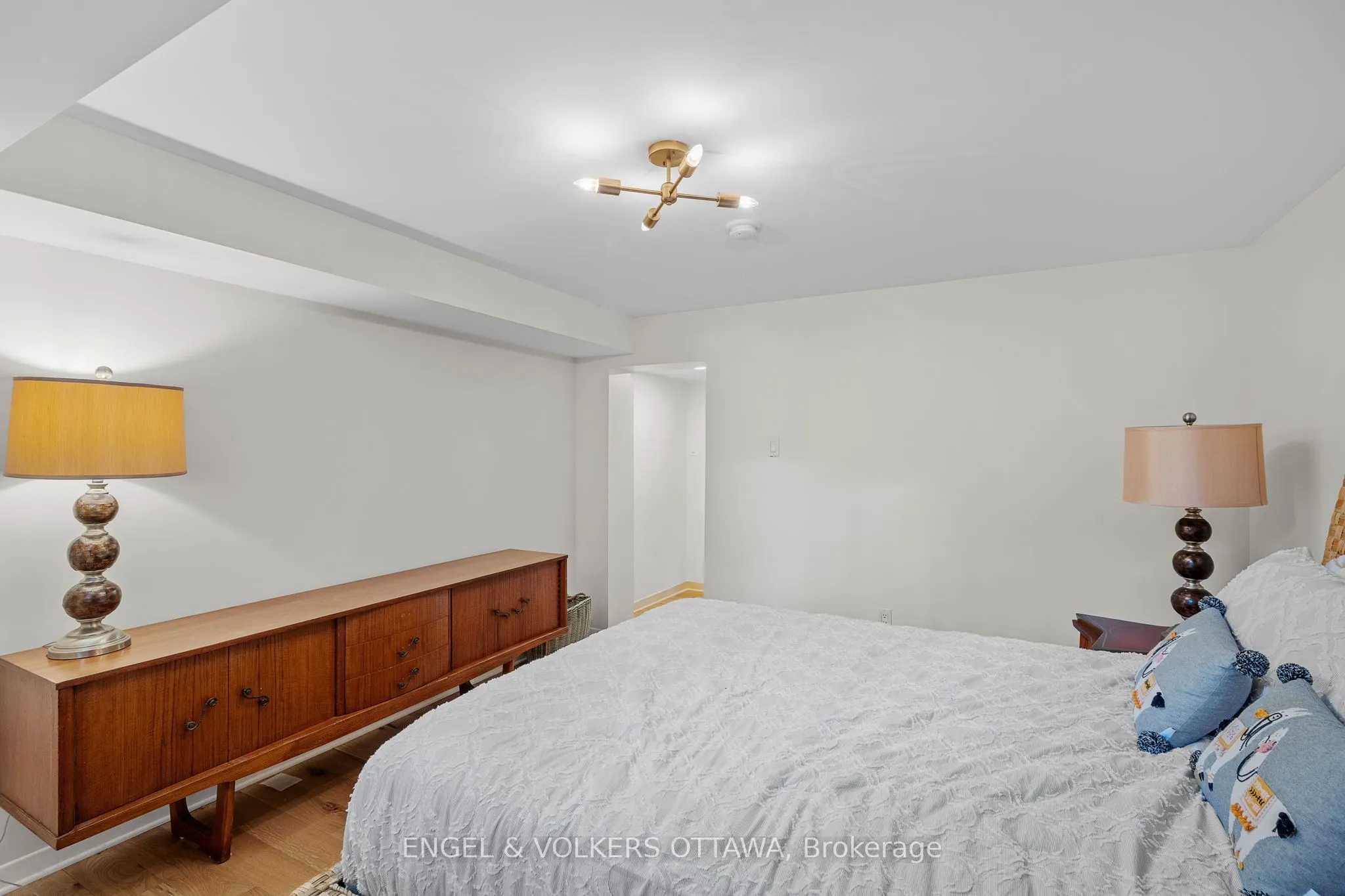 165 Island Park Drive