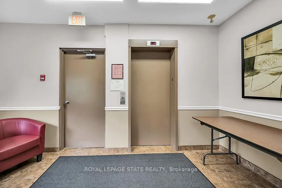 6 Niagara Street, #204