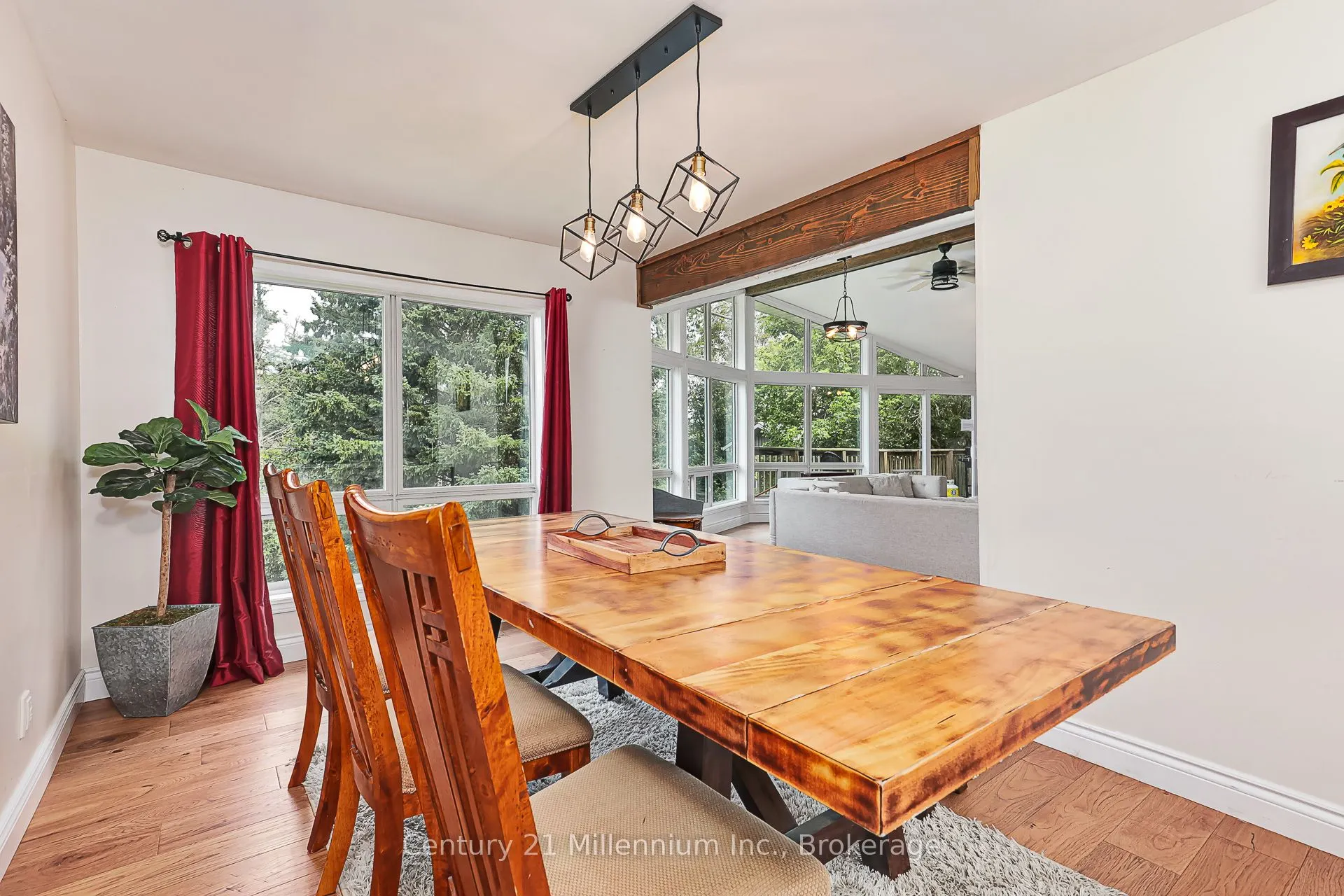 127 SCANDIA Lane