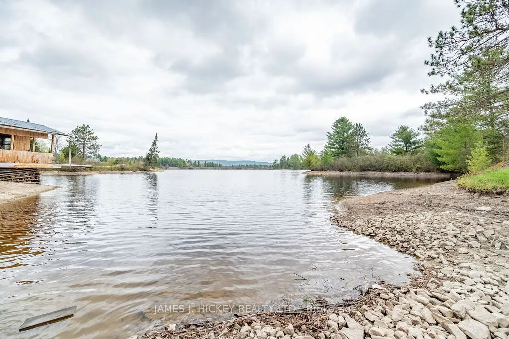 171 Mackey Creek Road