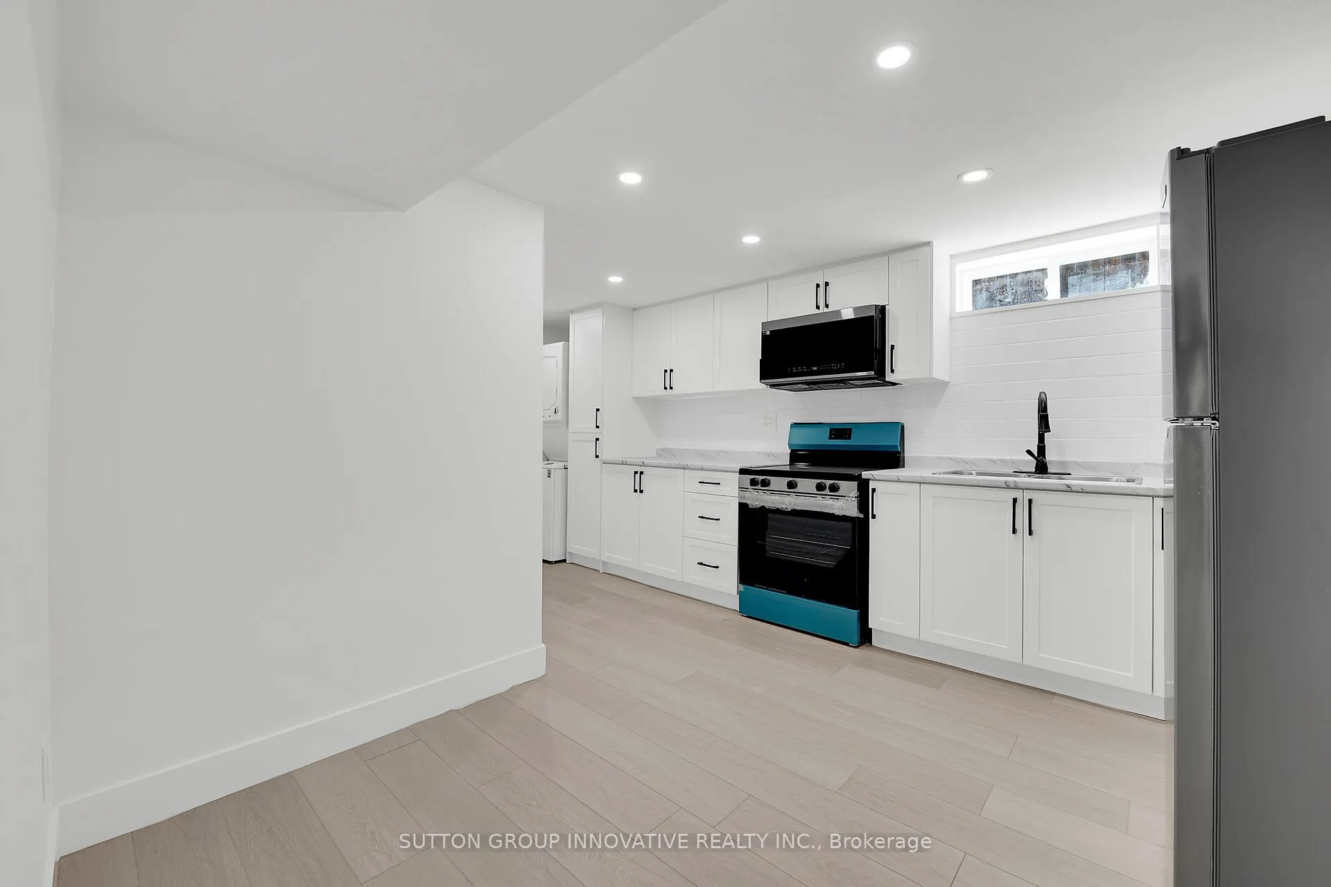 4 Lilacside Drive