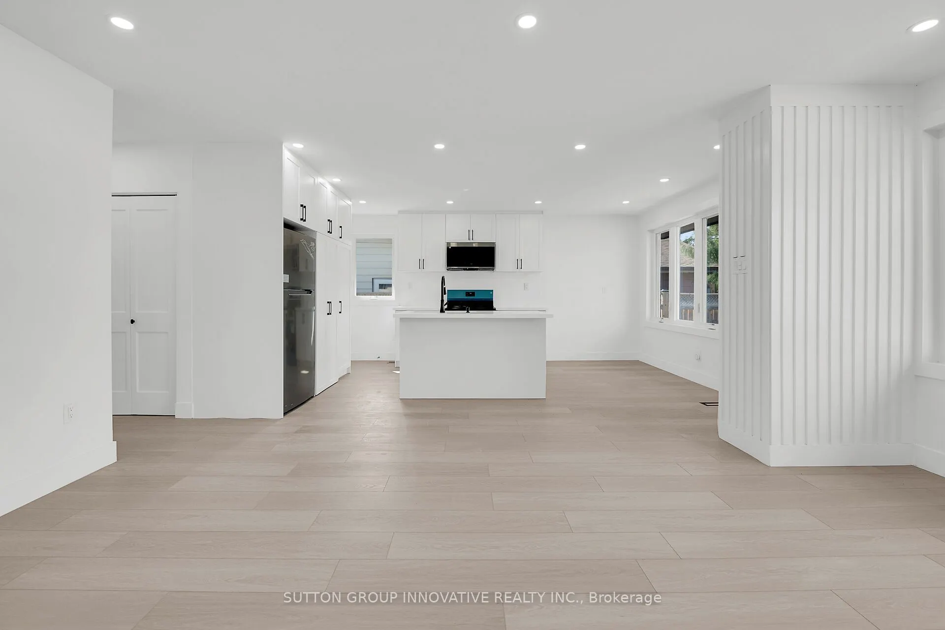 4 Lilacside Drive