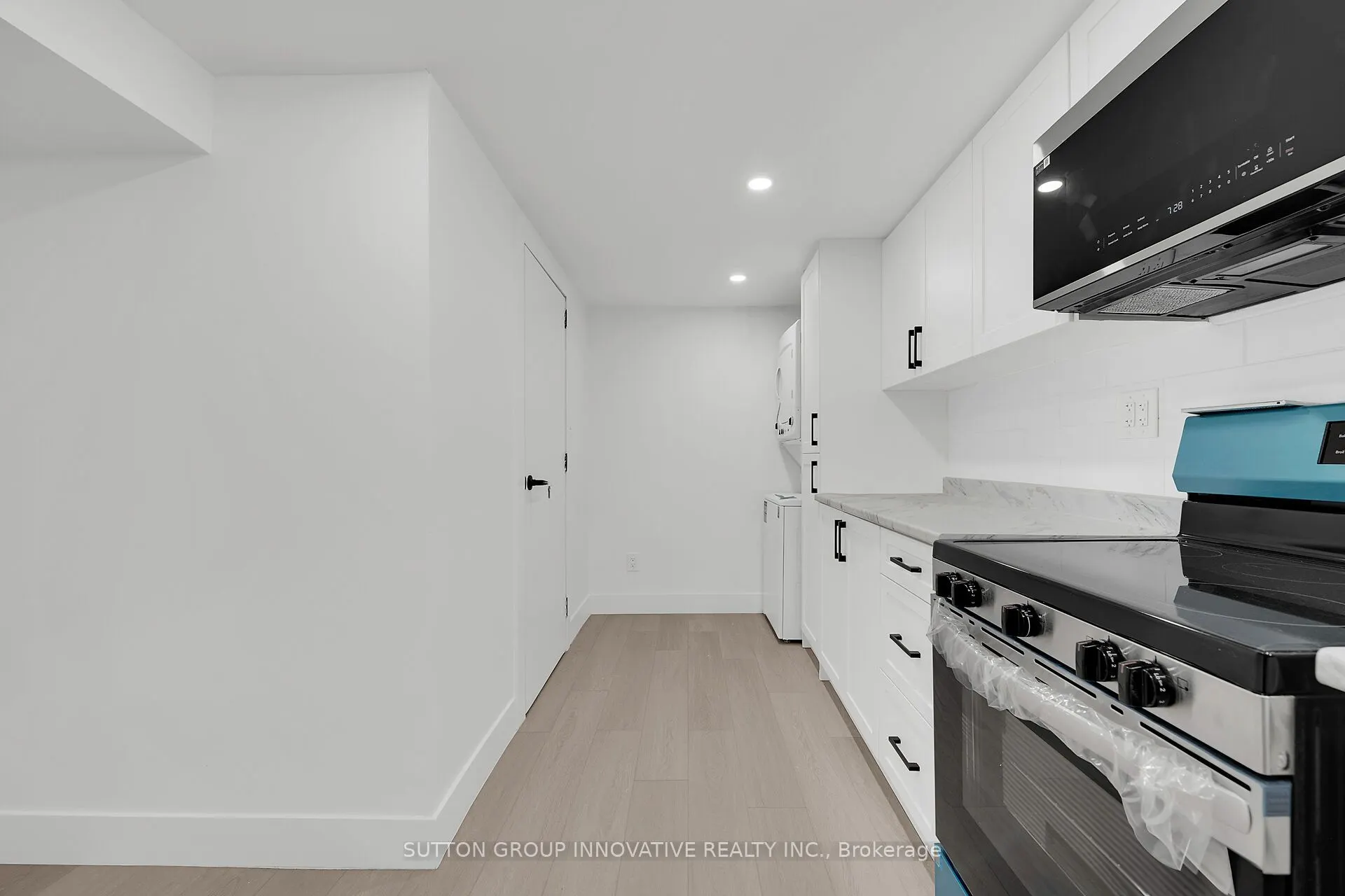4 Lilacside Drive