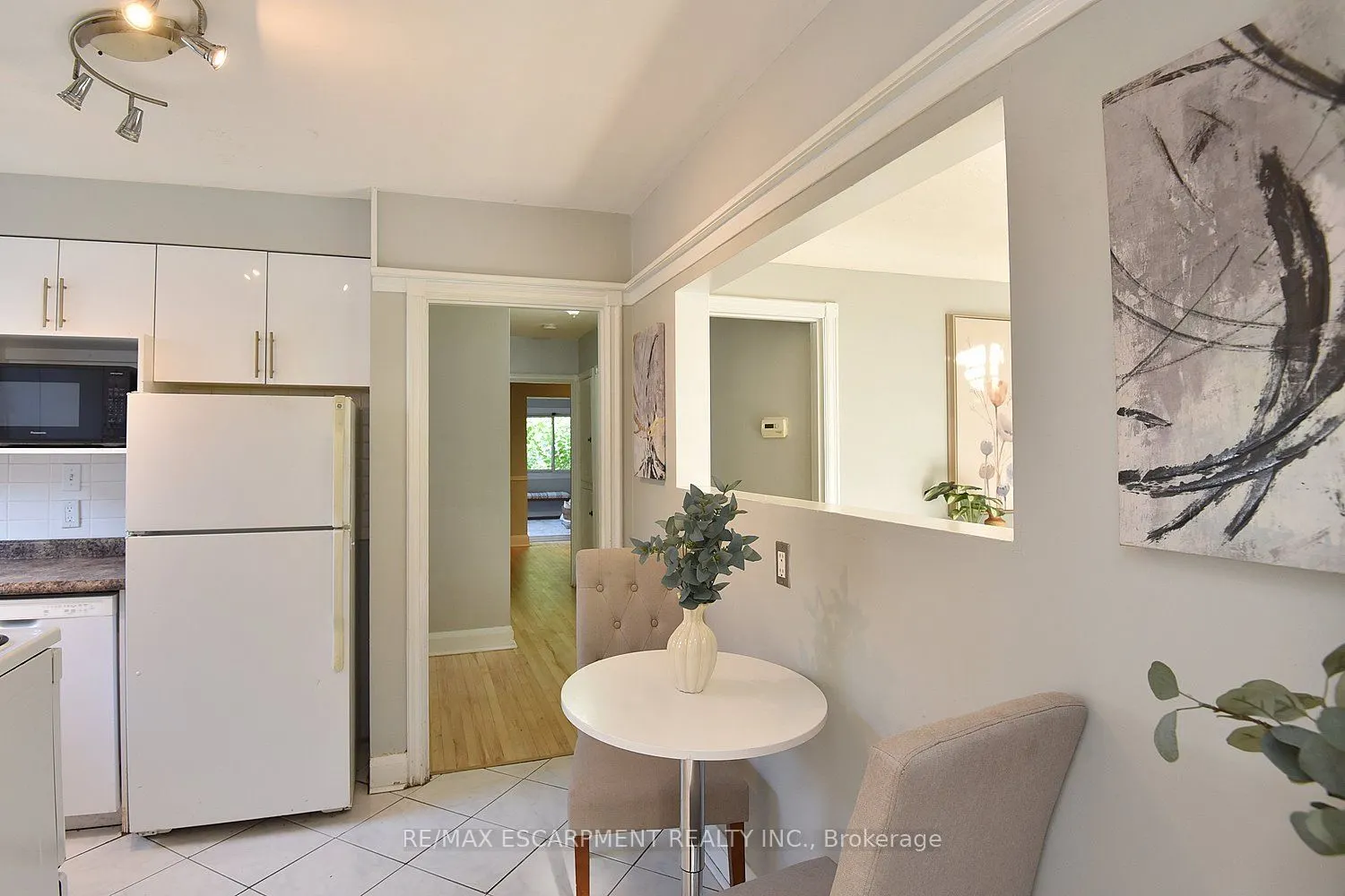 82 East 38th Street