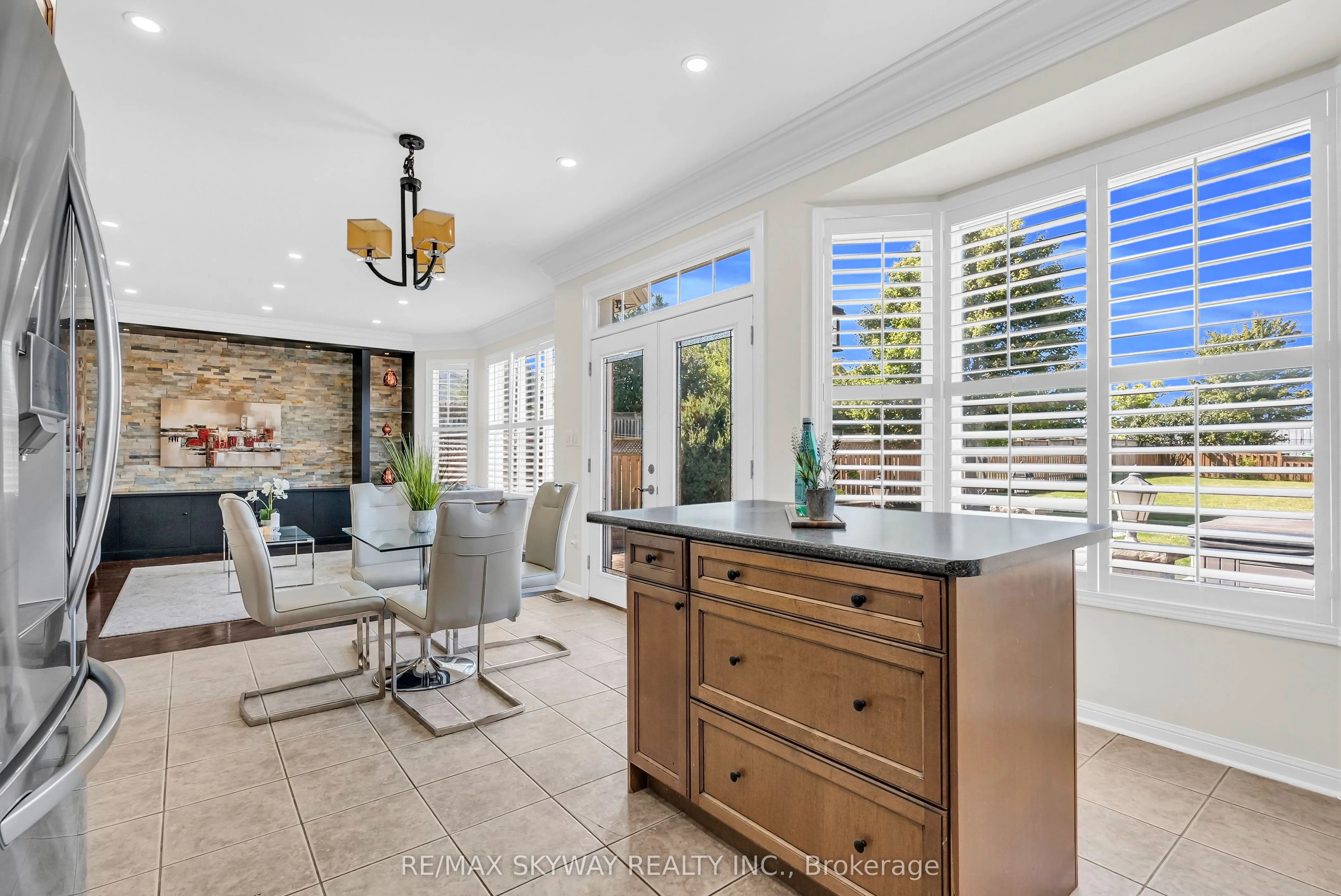 7 Jenner Court