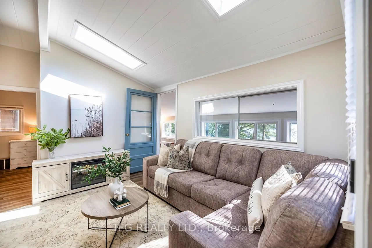 167 Moffat Road