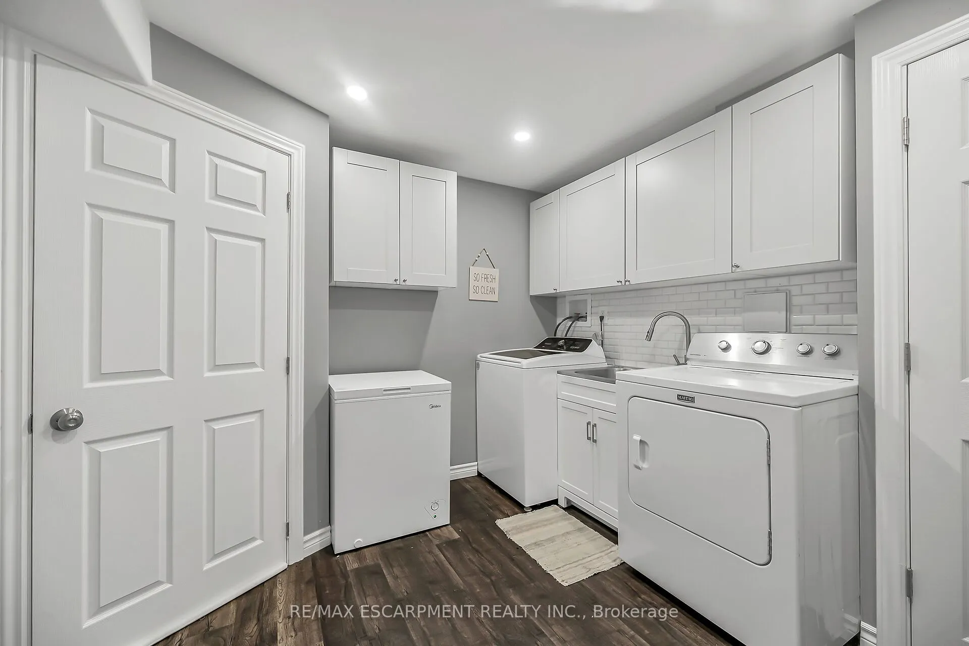 70 Escarpment Drive