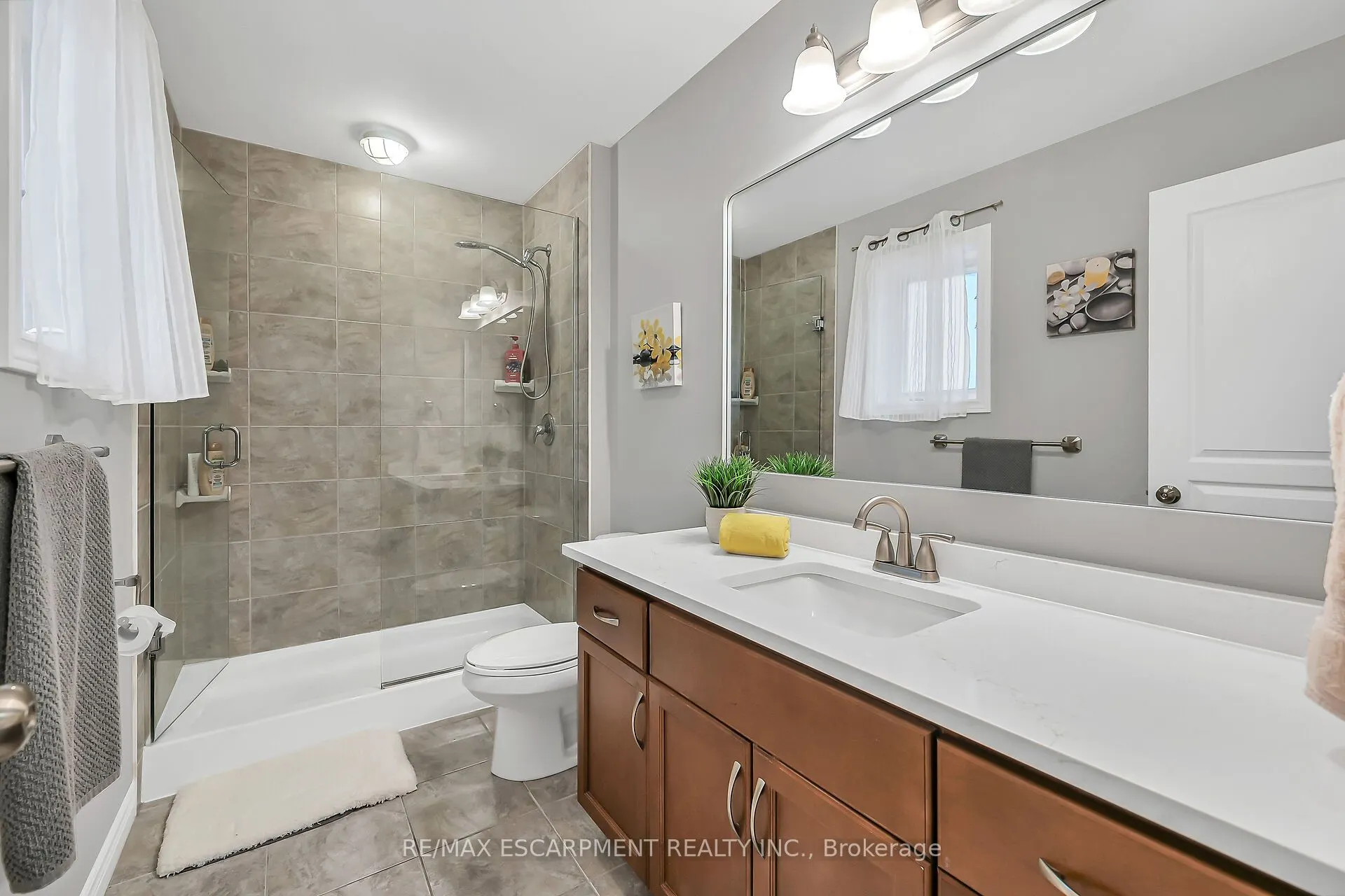 70 Escarpment Drive