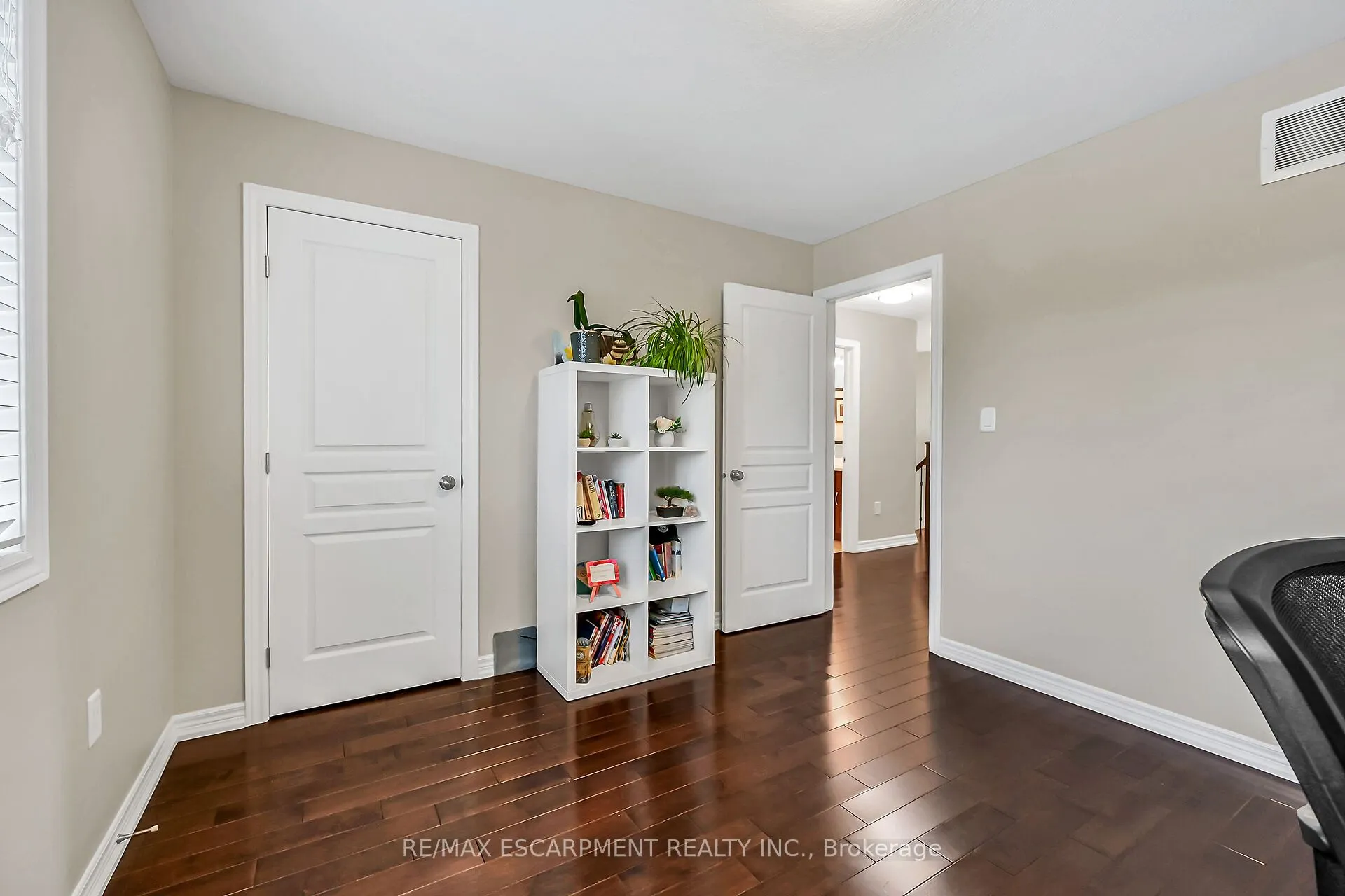 70 Escarpment Drive