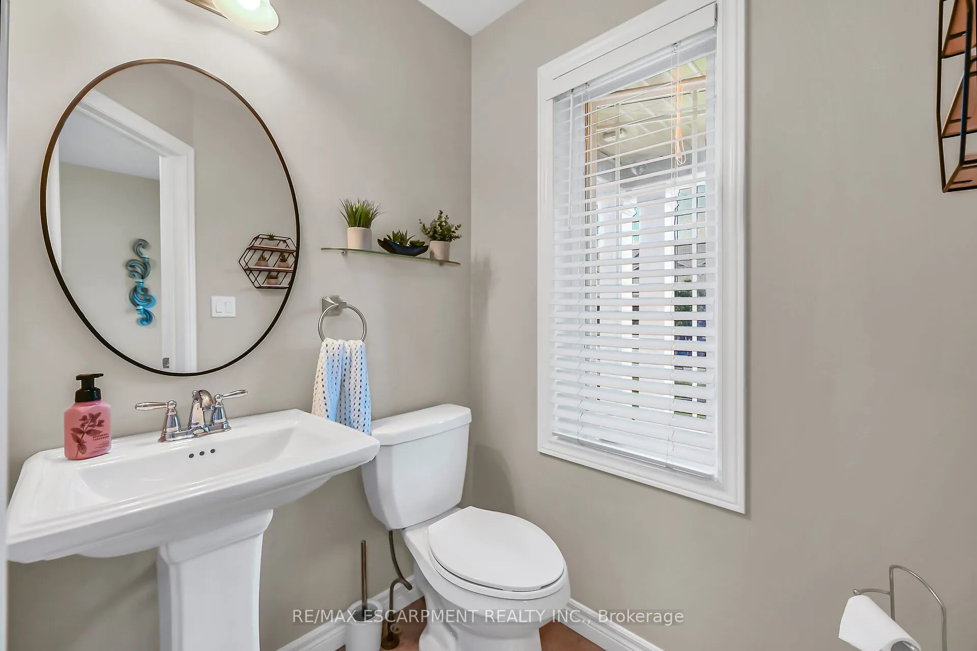 70 Escarpment Drive