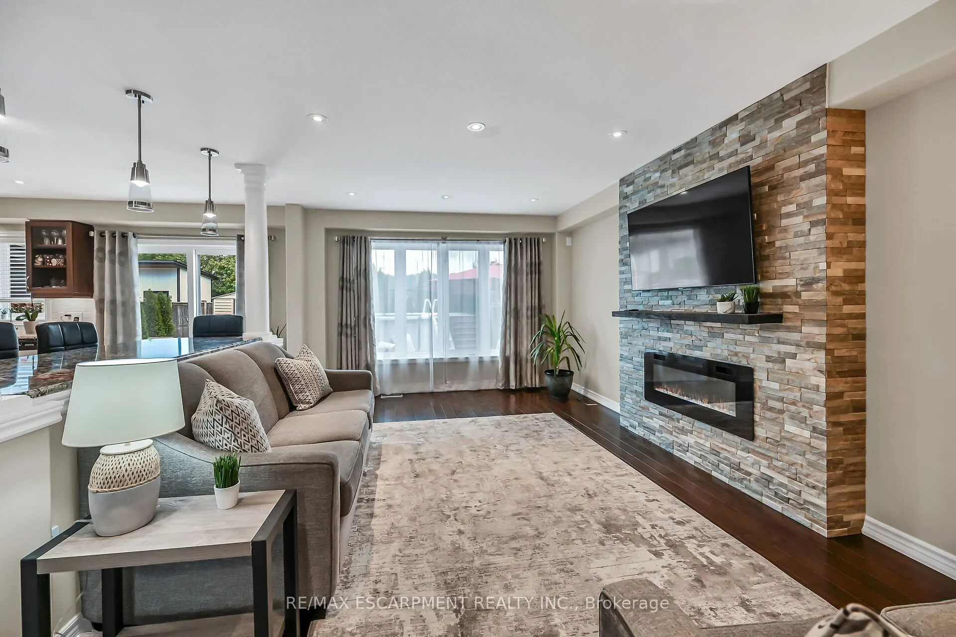 70 Escarpment Drive