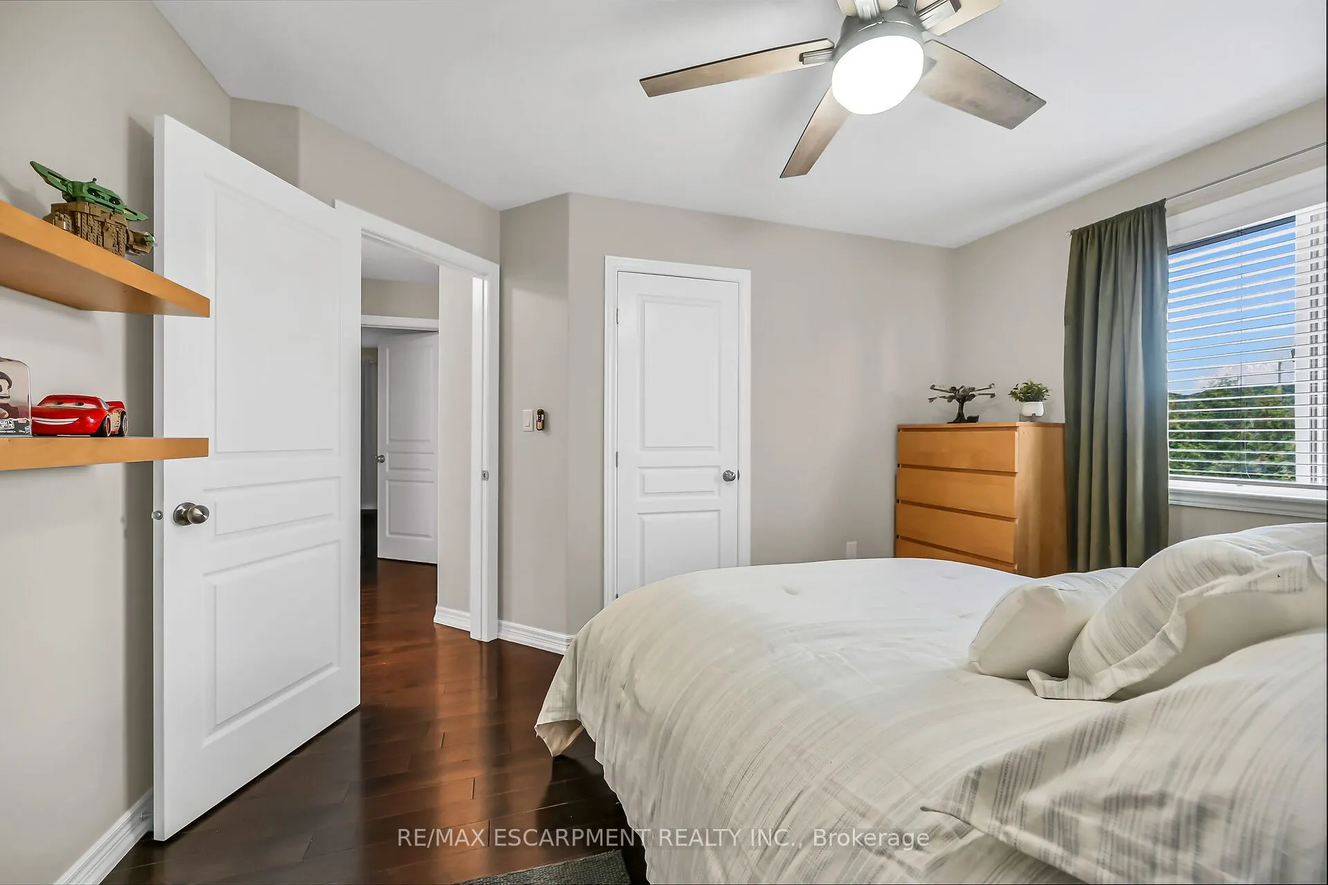 70 Escarpment Drive