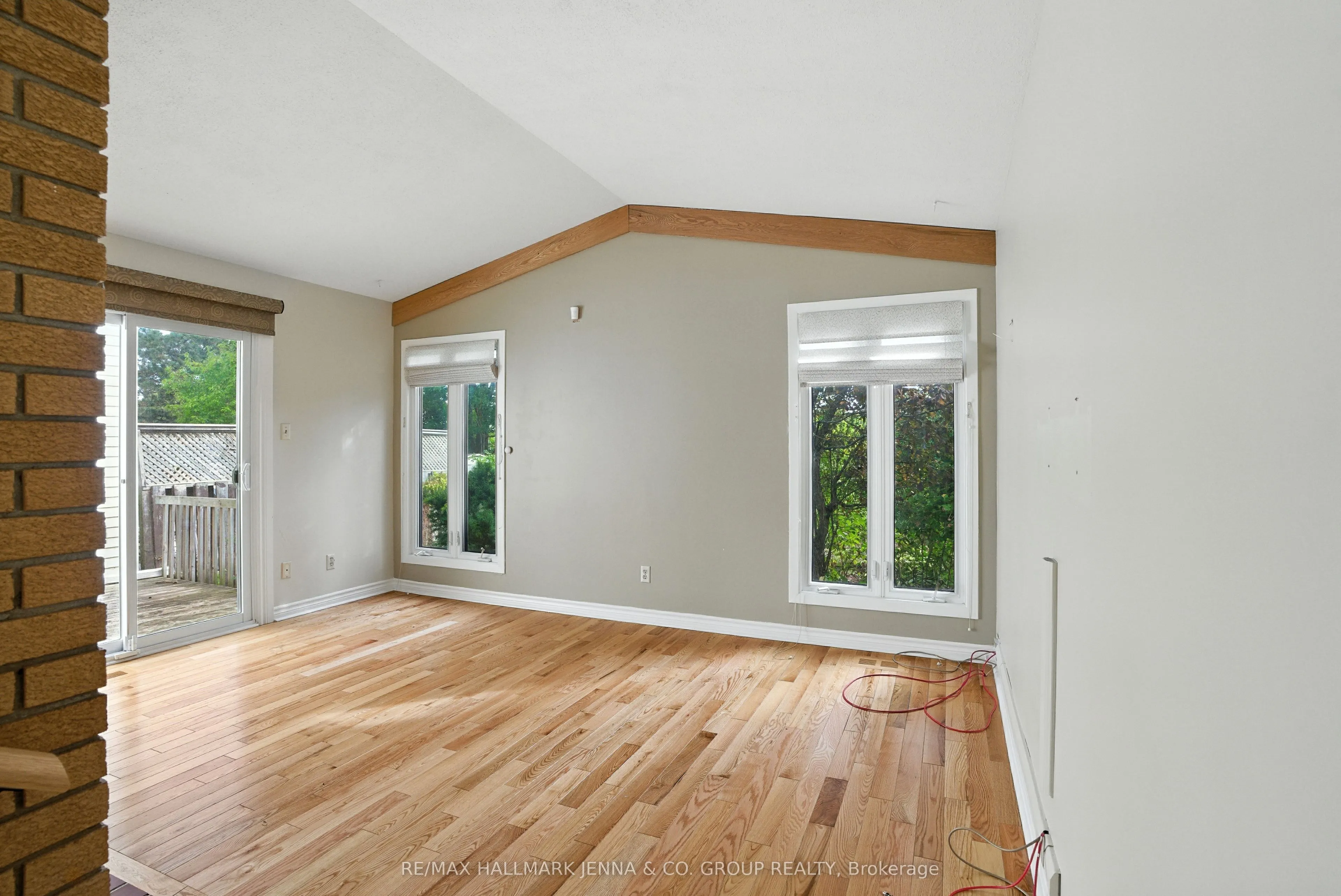 1115 St Emmanuel Terrace